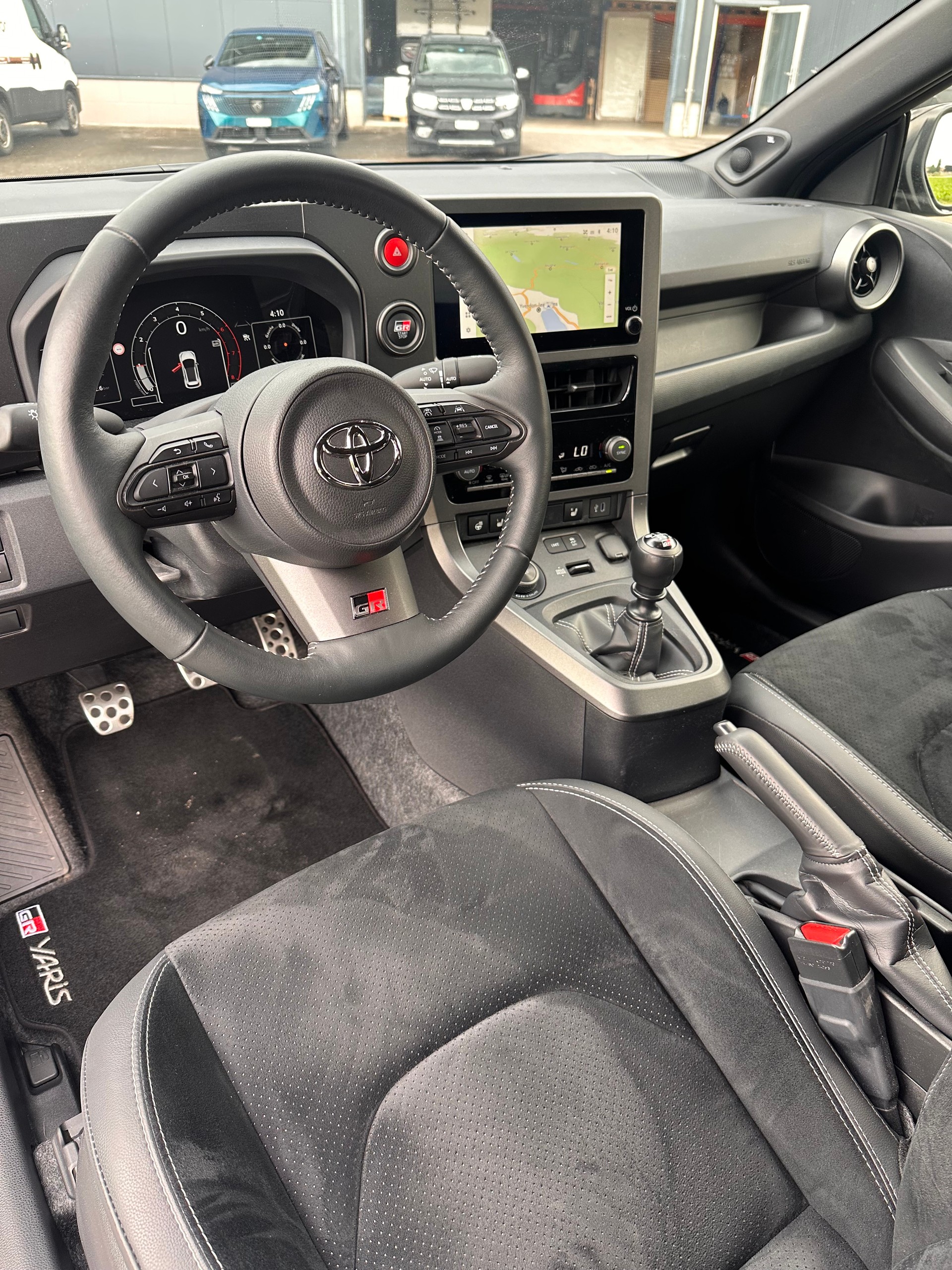 TOYOTA 1.6 Turbo Sport 4x4-image-4