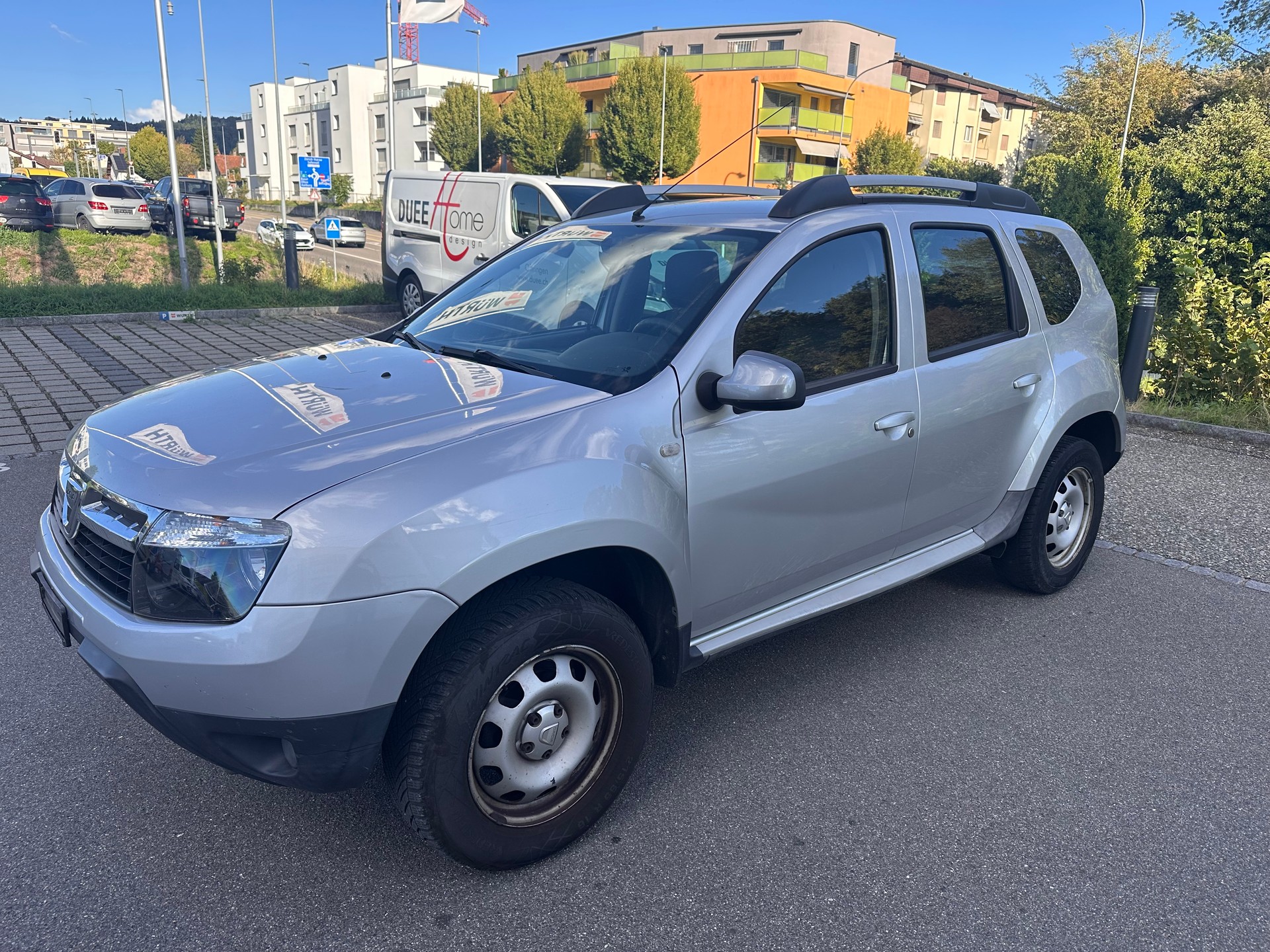 DACIA Duster 1.6 Destination 4x4-image-0