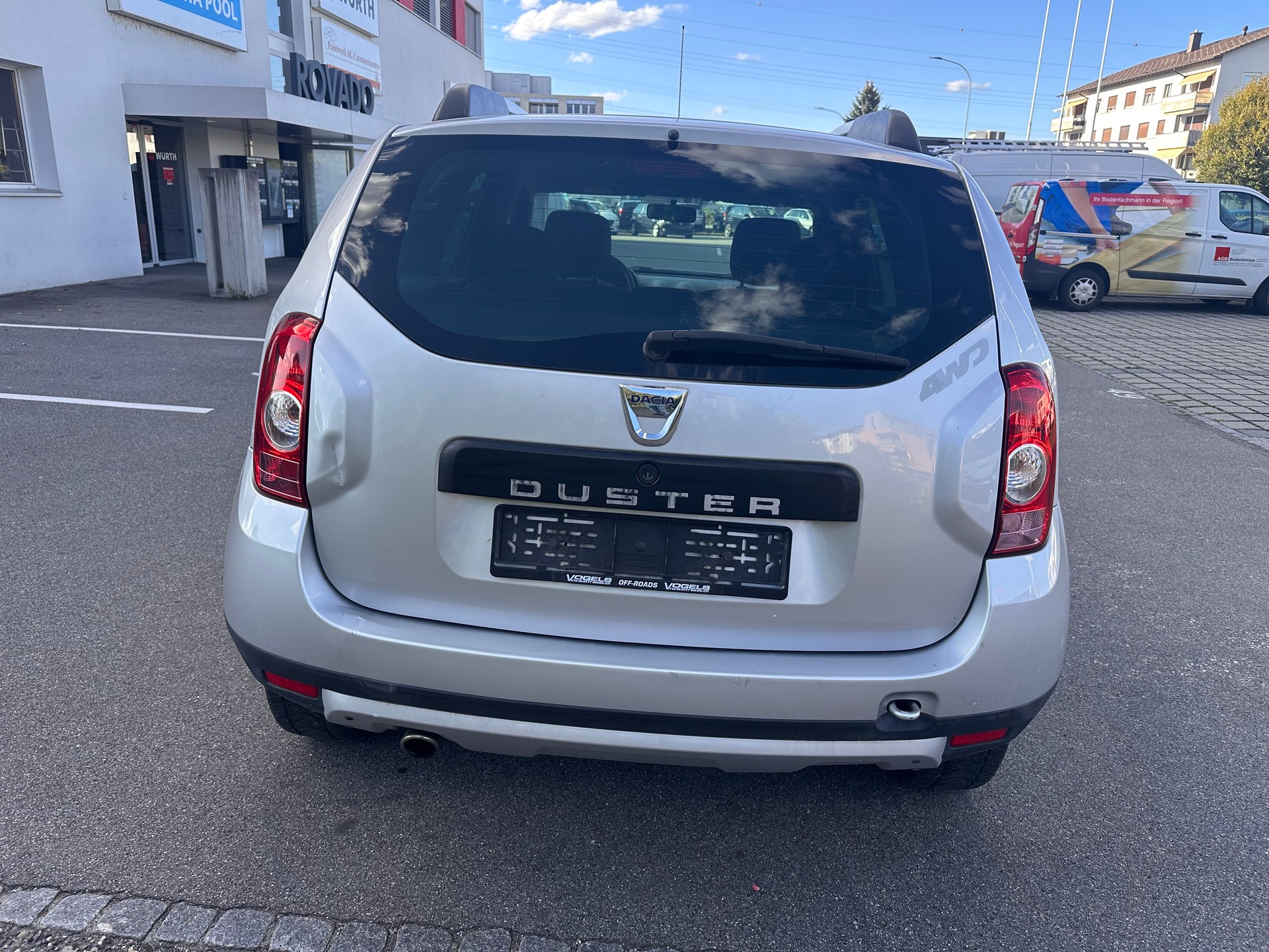 DACIA Duster 1.6 Destination 4x4-image-6