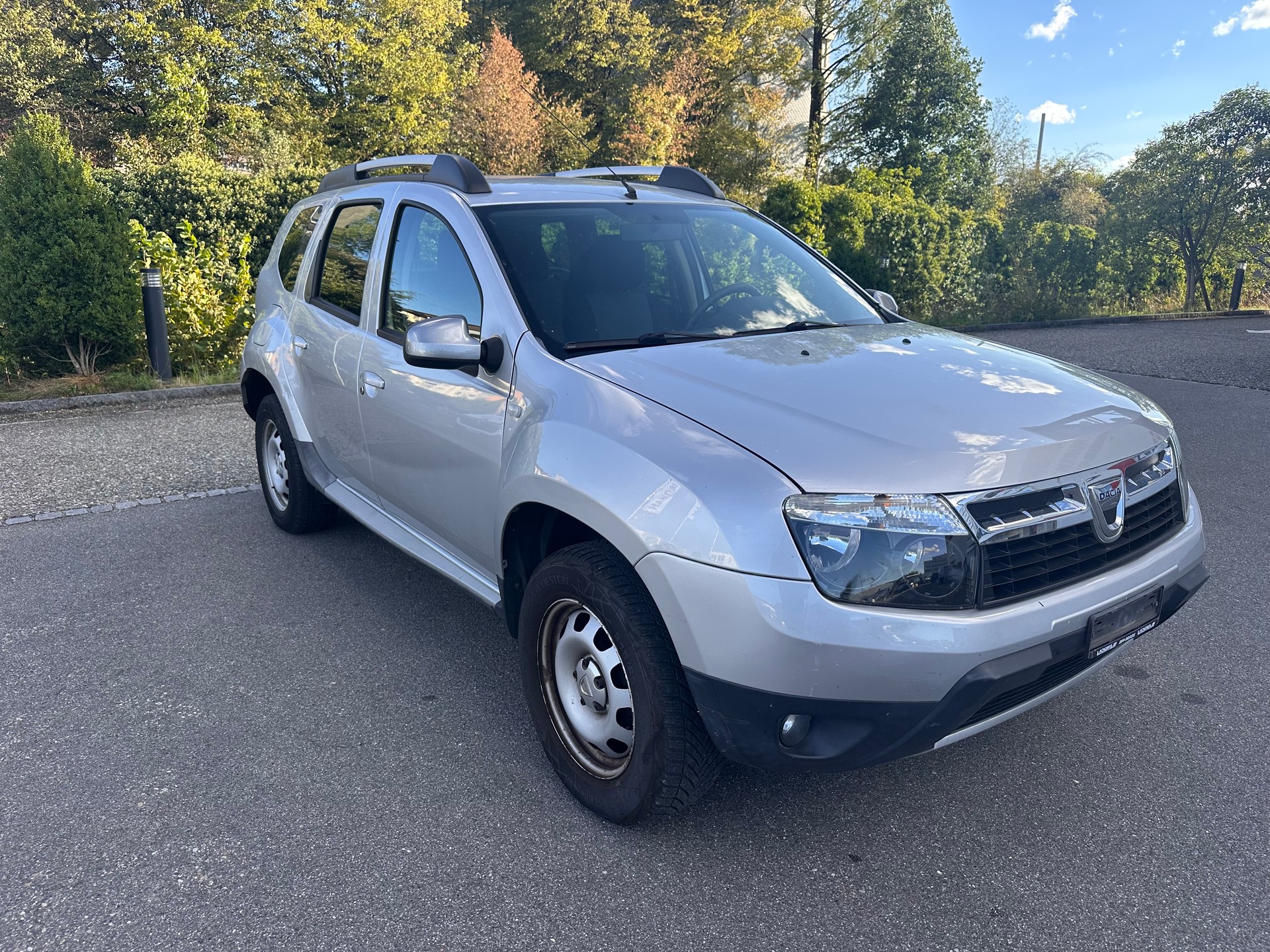 DACIA Duster 1.6 Destination 4x4-image-2