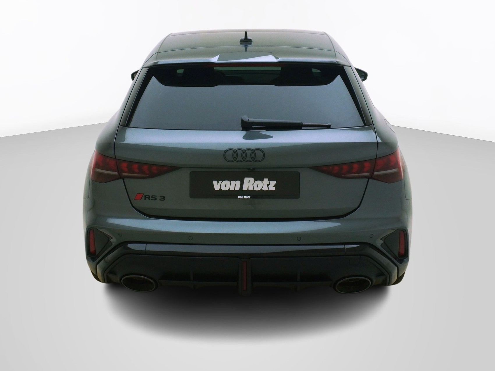 AUDI RS3 Sportback 2.5 TFSI quattro S-Tronic-image-2