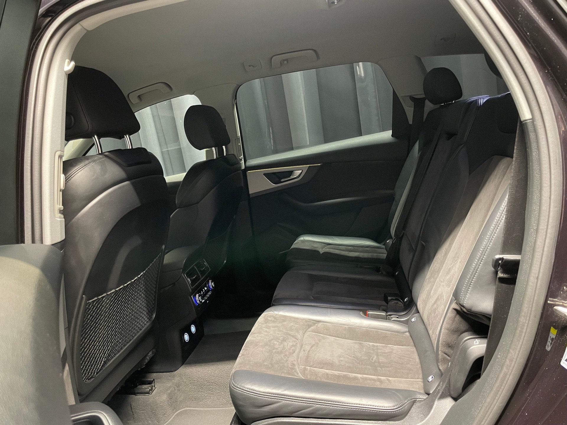 AUDI Q7 3.0 TDI quattro tiptronic S-line 7 Pl (39)-image-7
