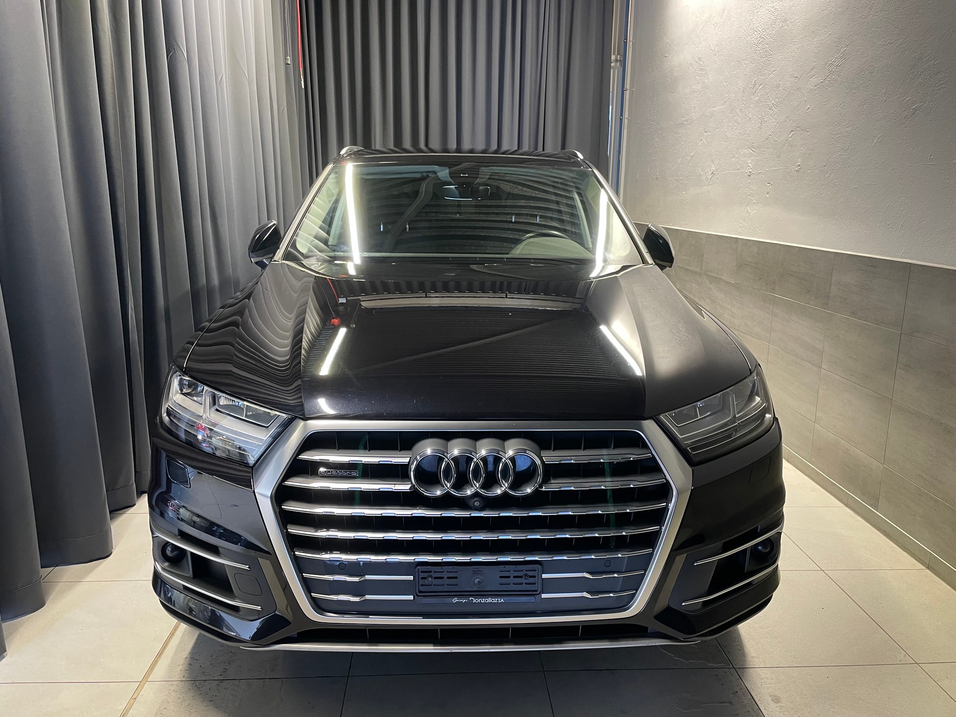 AUDI Q7 3.0 TDI quattro tiptronic S-line 7 Pl (39)-image-1