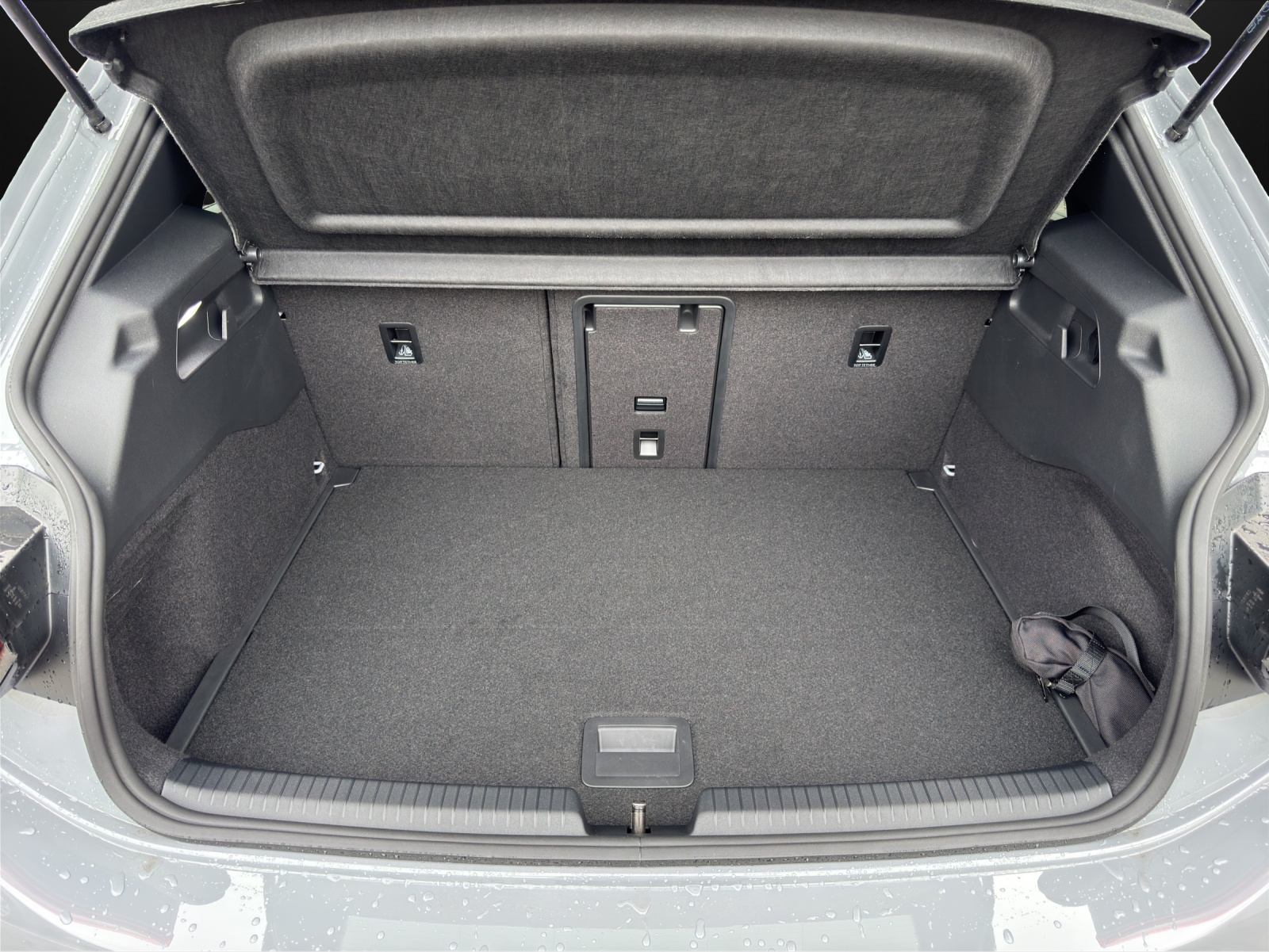 VW ID.3 Neo 79 kWh 231 PS Style-image-12