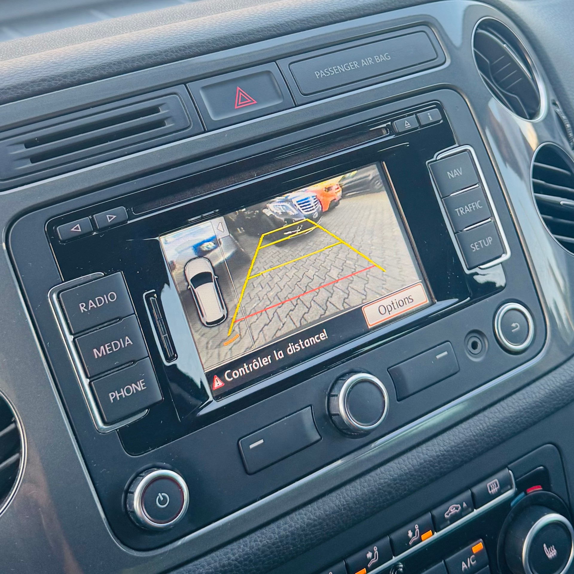 VW Tiguan 2.0 TSI Sport&Style 4Motion DSG-image-15
