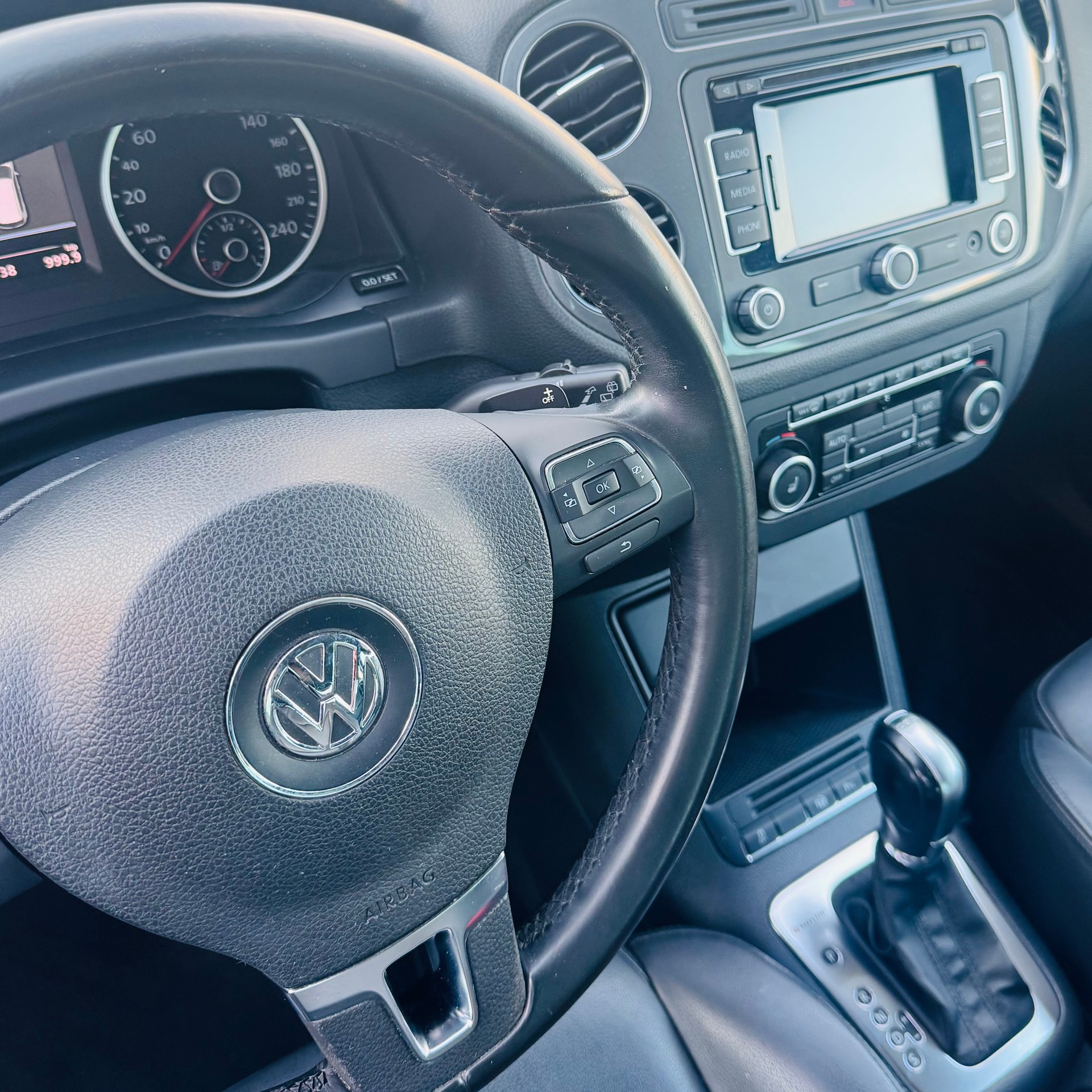 VW Tiguan 2.0 TSI Sport&Style 4Motion DSG-image-9