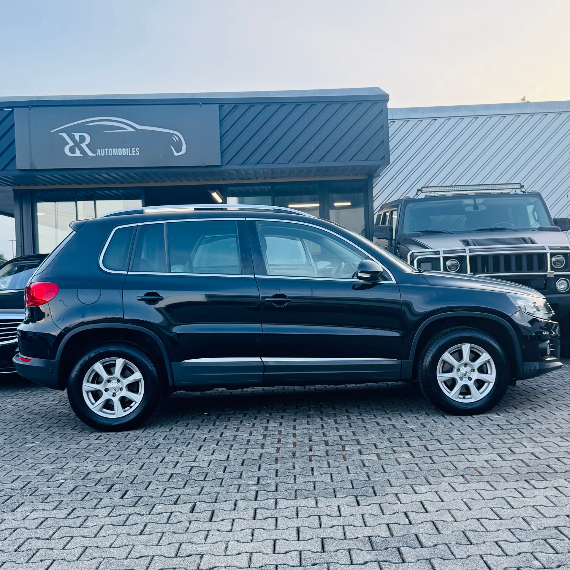 VW Tiguan 2.0 TSI Sport&Style 4Motion DSG-image-1