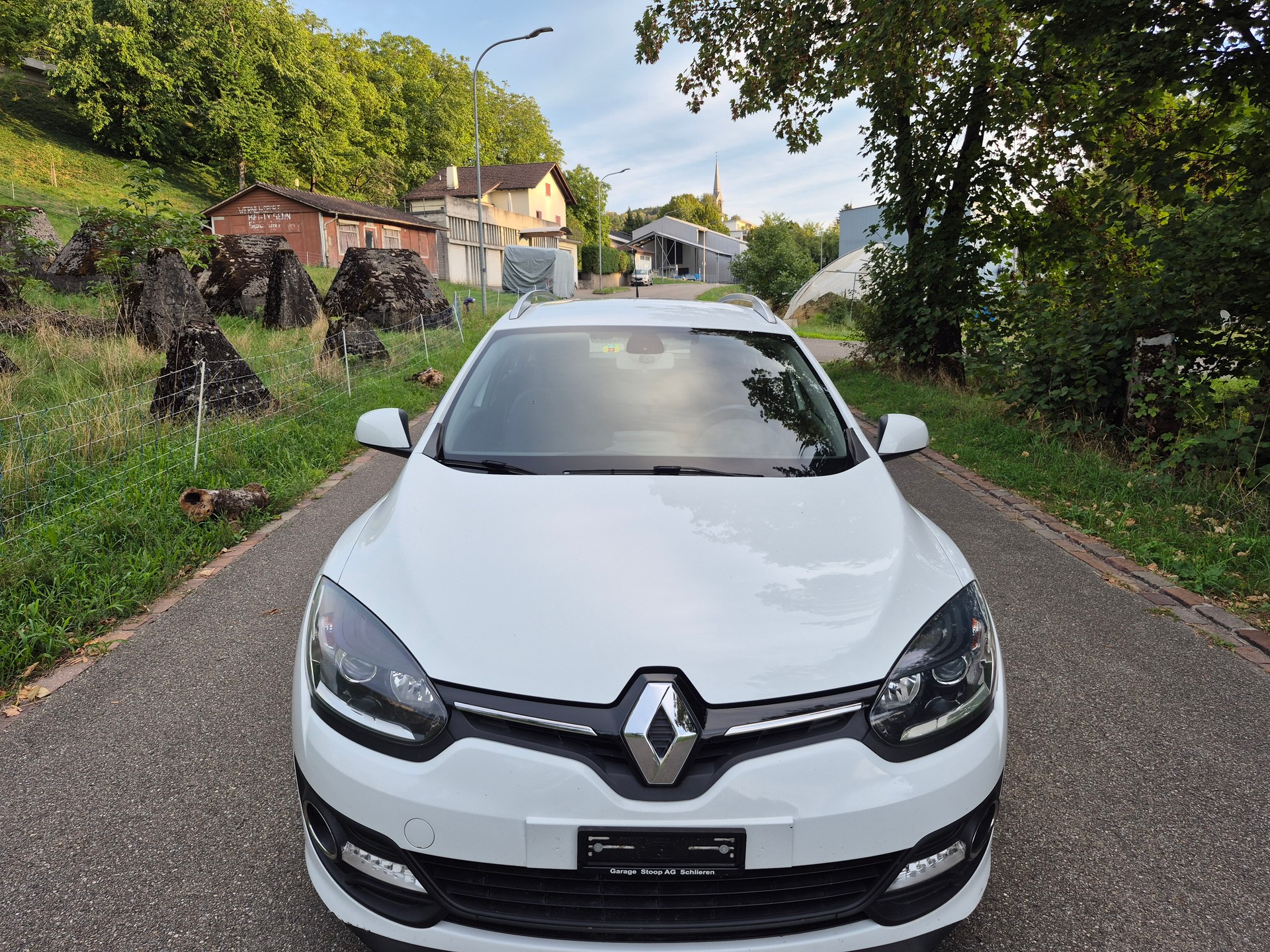 RENAULT Mégane Grandtour 1.5 dCi Bose EDC-image-1