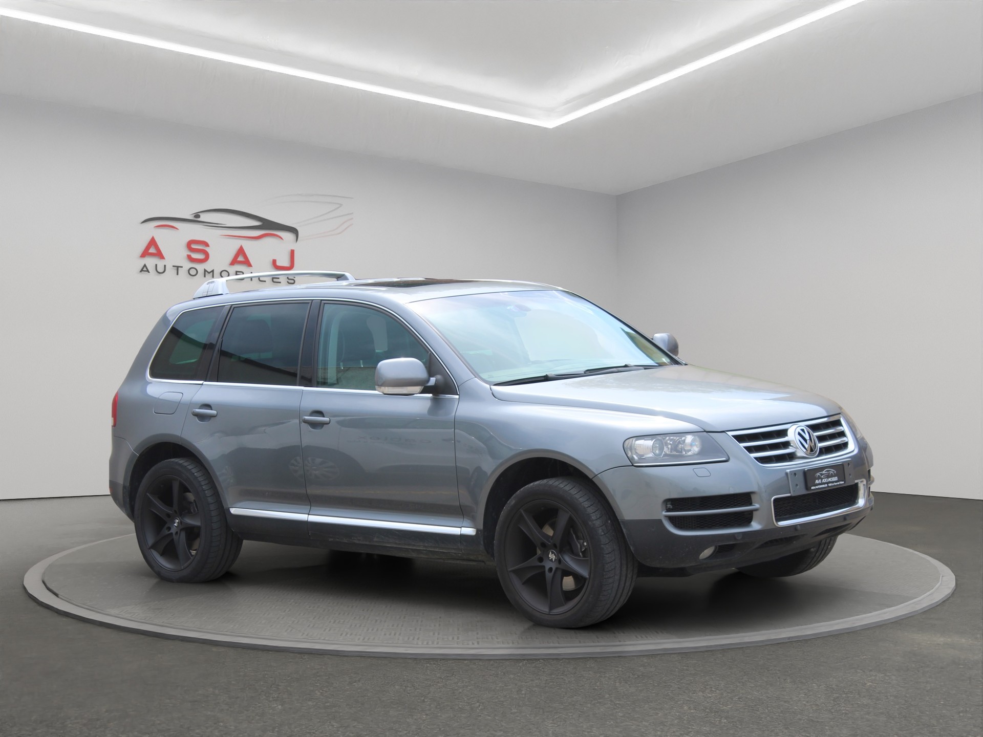 VW Touareg 5.0 TDI V10 Automatic-image-2