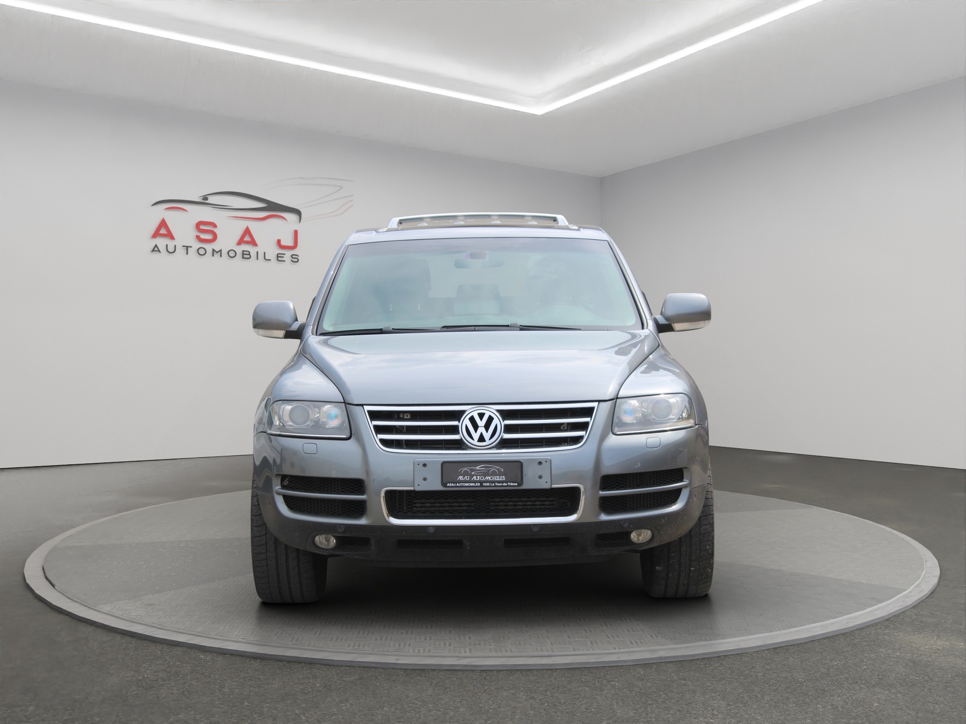 VW Touareg 5.0 TDI V10 Automatic-image-1