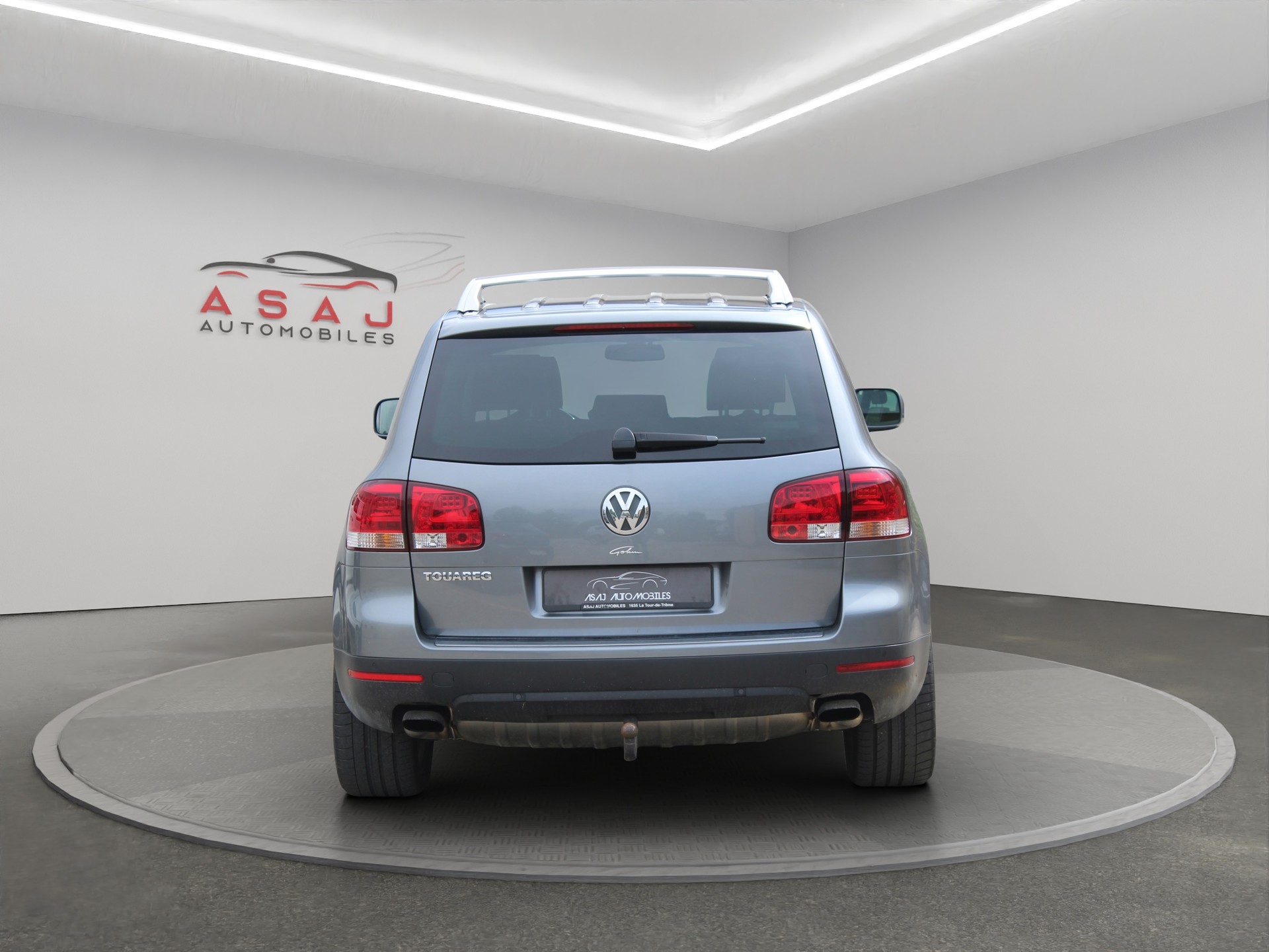 VW Touareg 5.0 TDI V10 Automatic-image-4