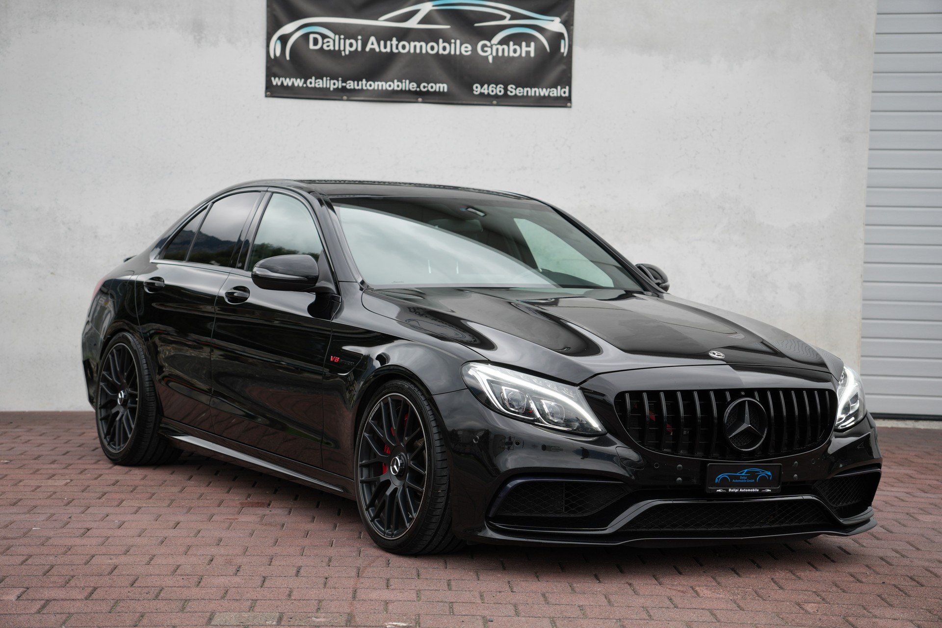 MERCEDES-BENZ C 63 S AMG Speedshift-image-4