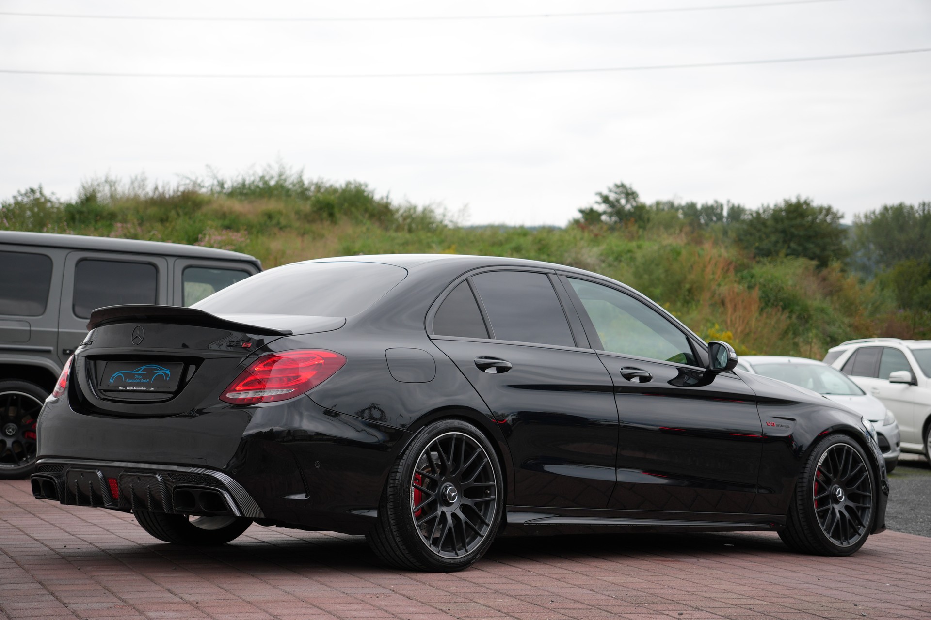 MERCEDES-BENZ C 63 S AMG Speedshift-showroom-element-3