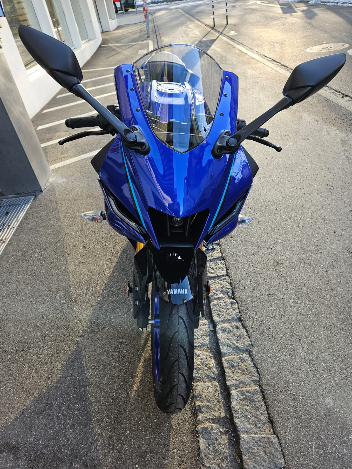 YAMAHA YZF-R 125 ABS-image-5