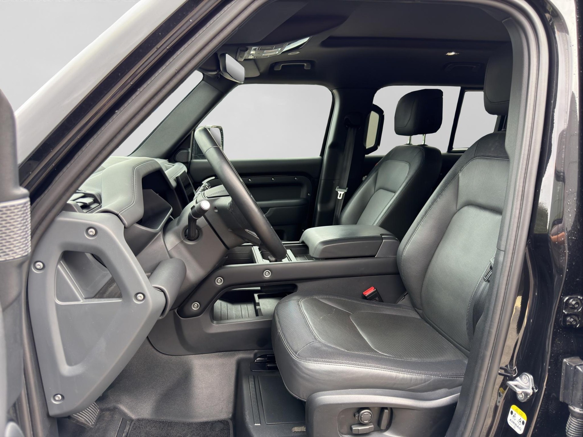 LAND ROVER Defender 110 2.0 P400e X-Dynamic HSE-image-1