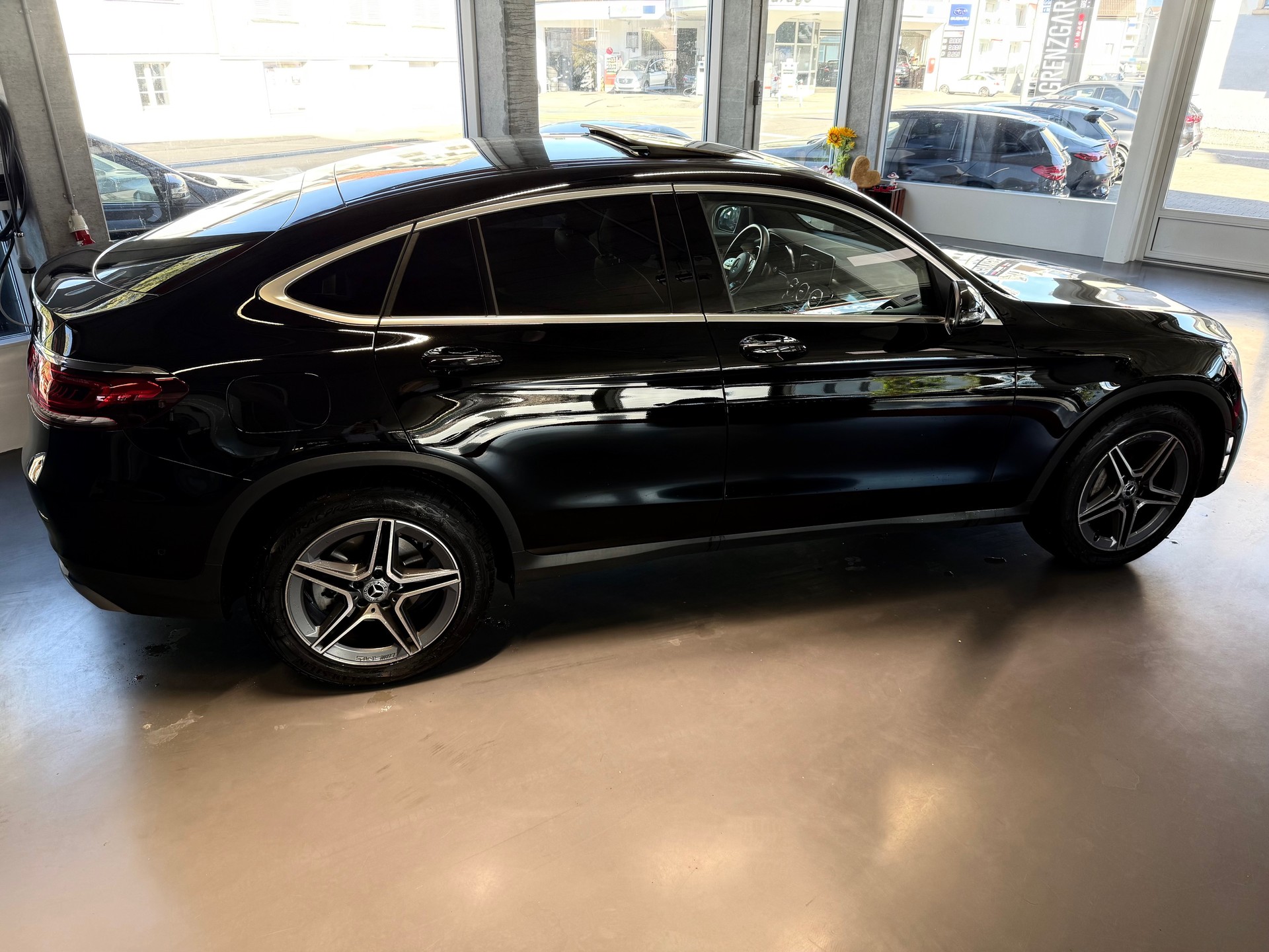 MERCEDES-BENZ GLC Coupé 200 AMG Line 4Matic 9G-Tronic-image-3