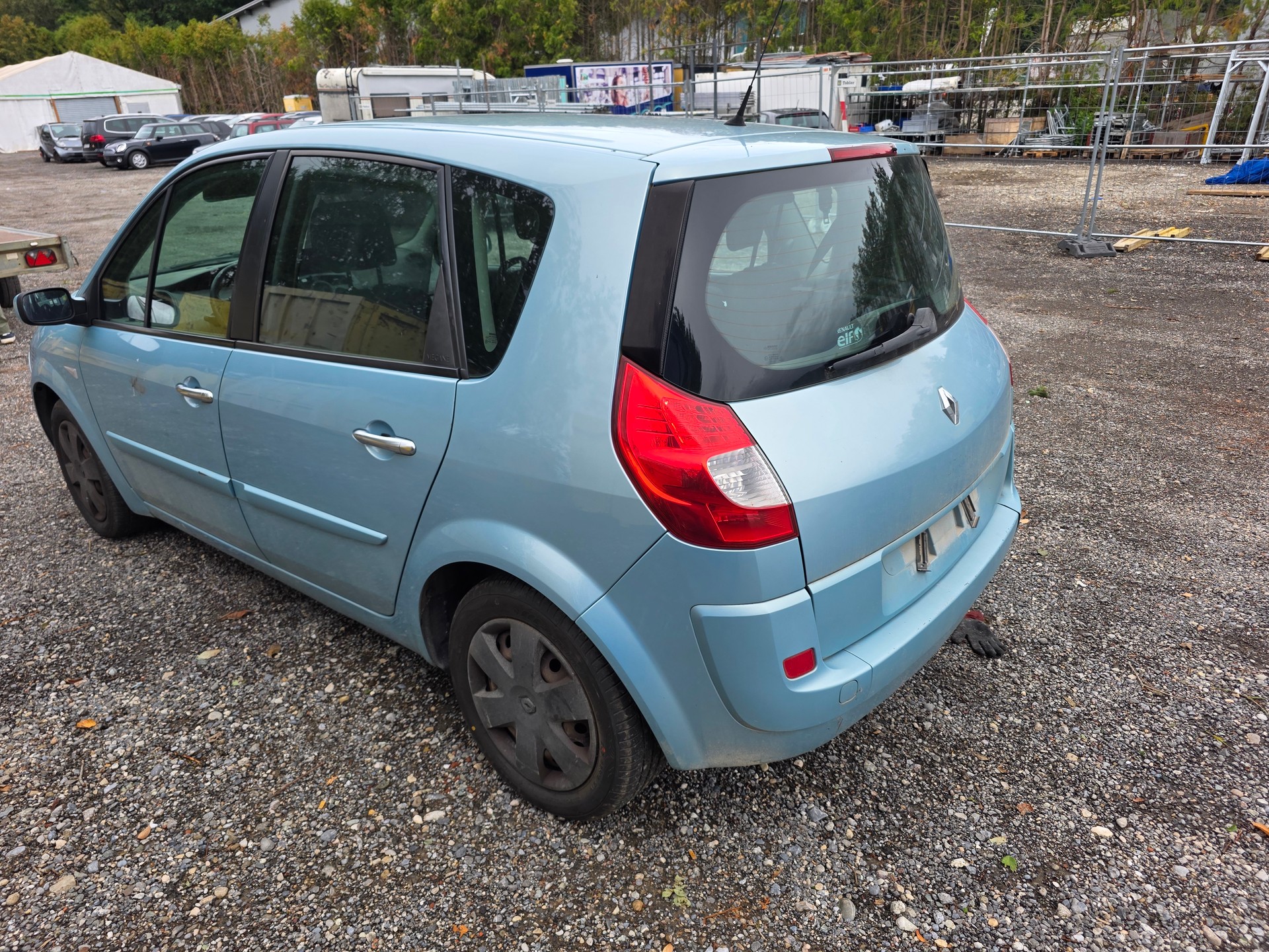 RENAULT Scénic 2.0 16V Dynamique-image-5