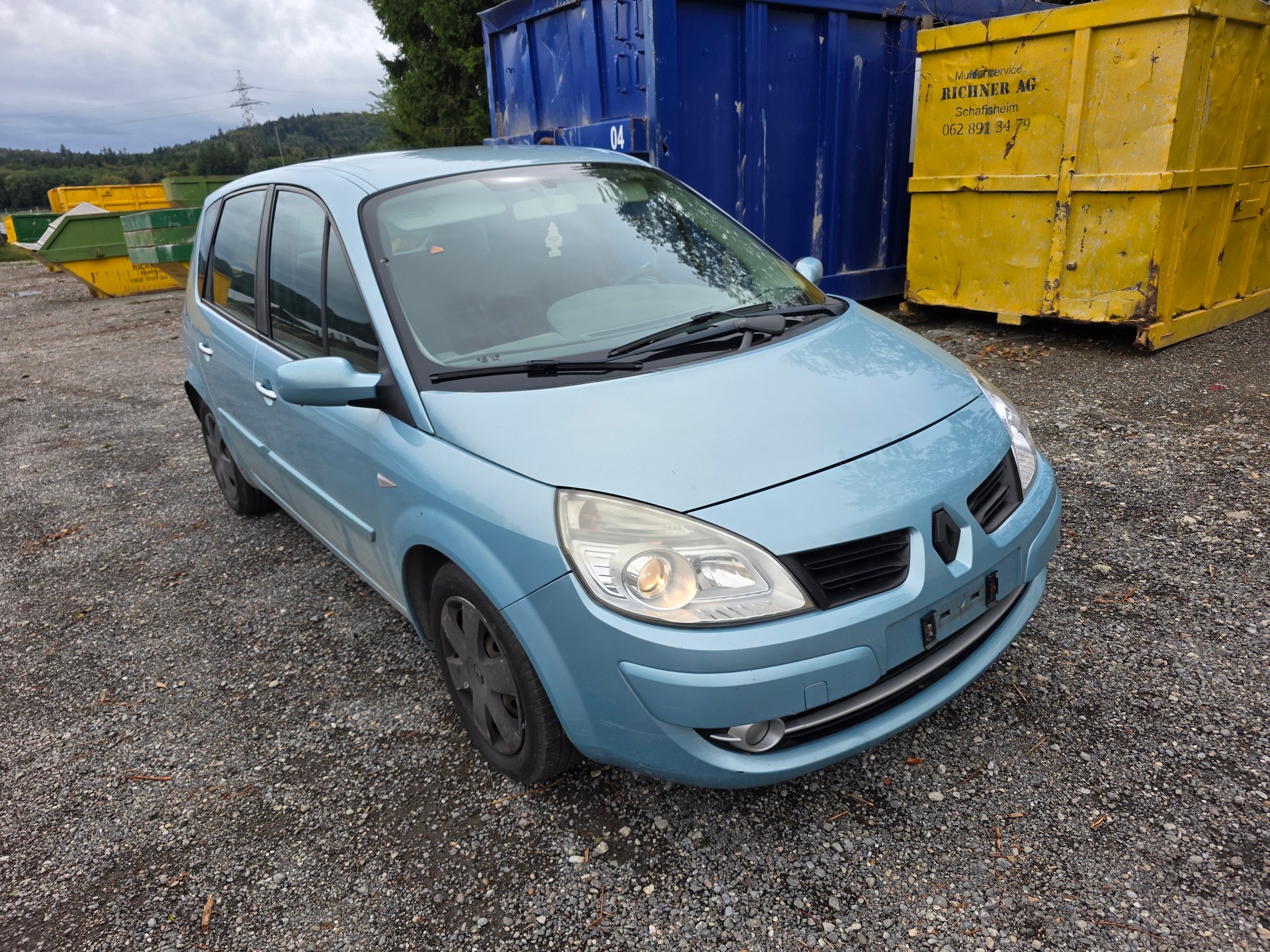 RENAULT Scénic 2.0 16V Dynamique-image-2