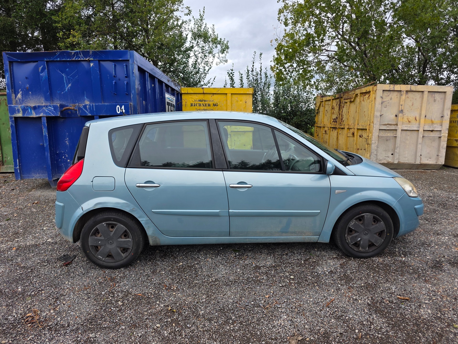 RENAULT Scénic 2.0 16V Dynamique-image-3
