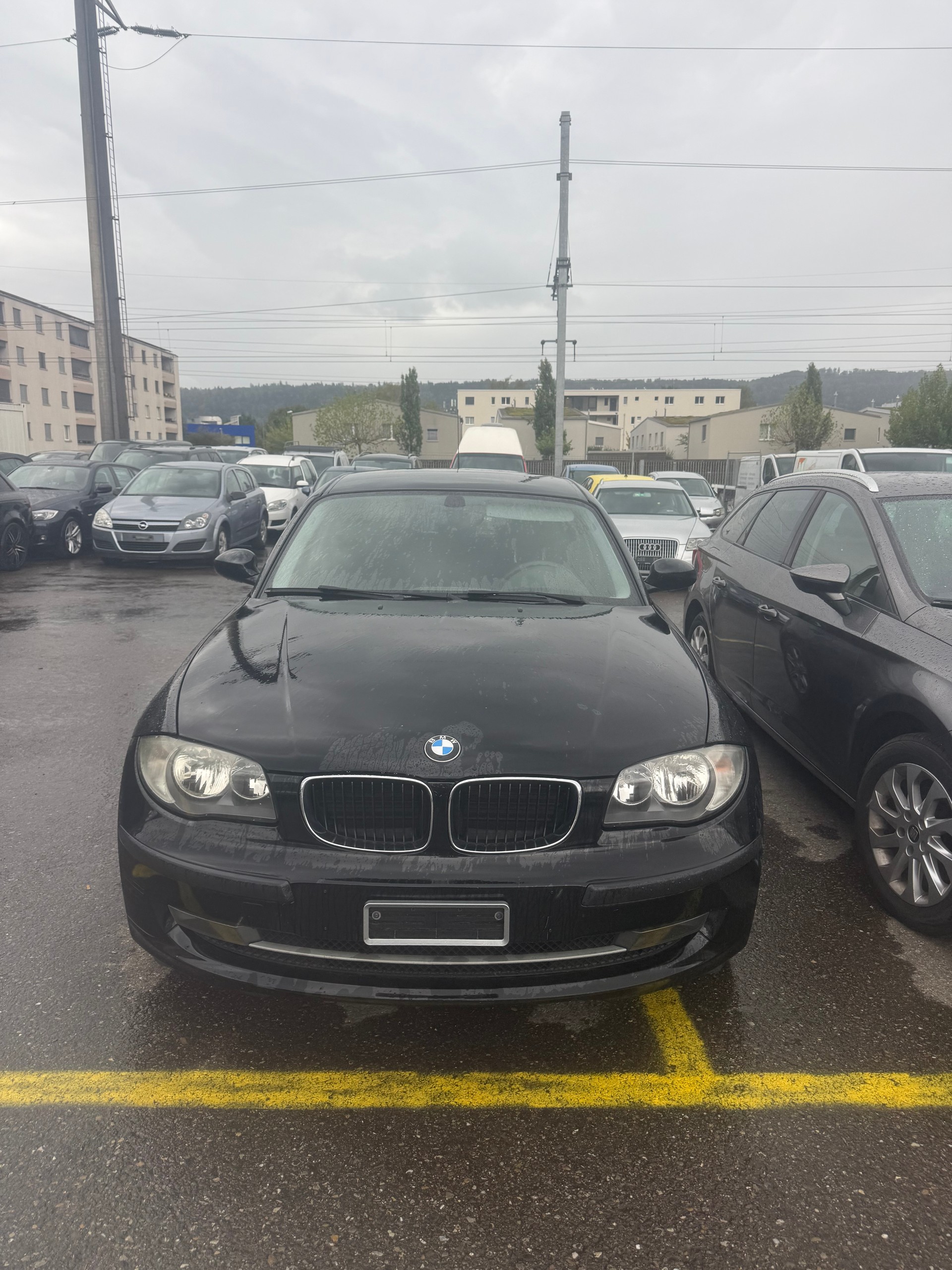 BMW 116i Access-image-0