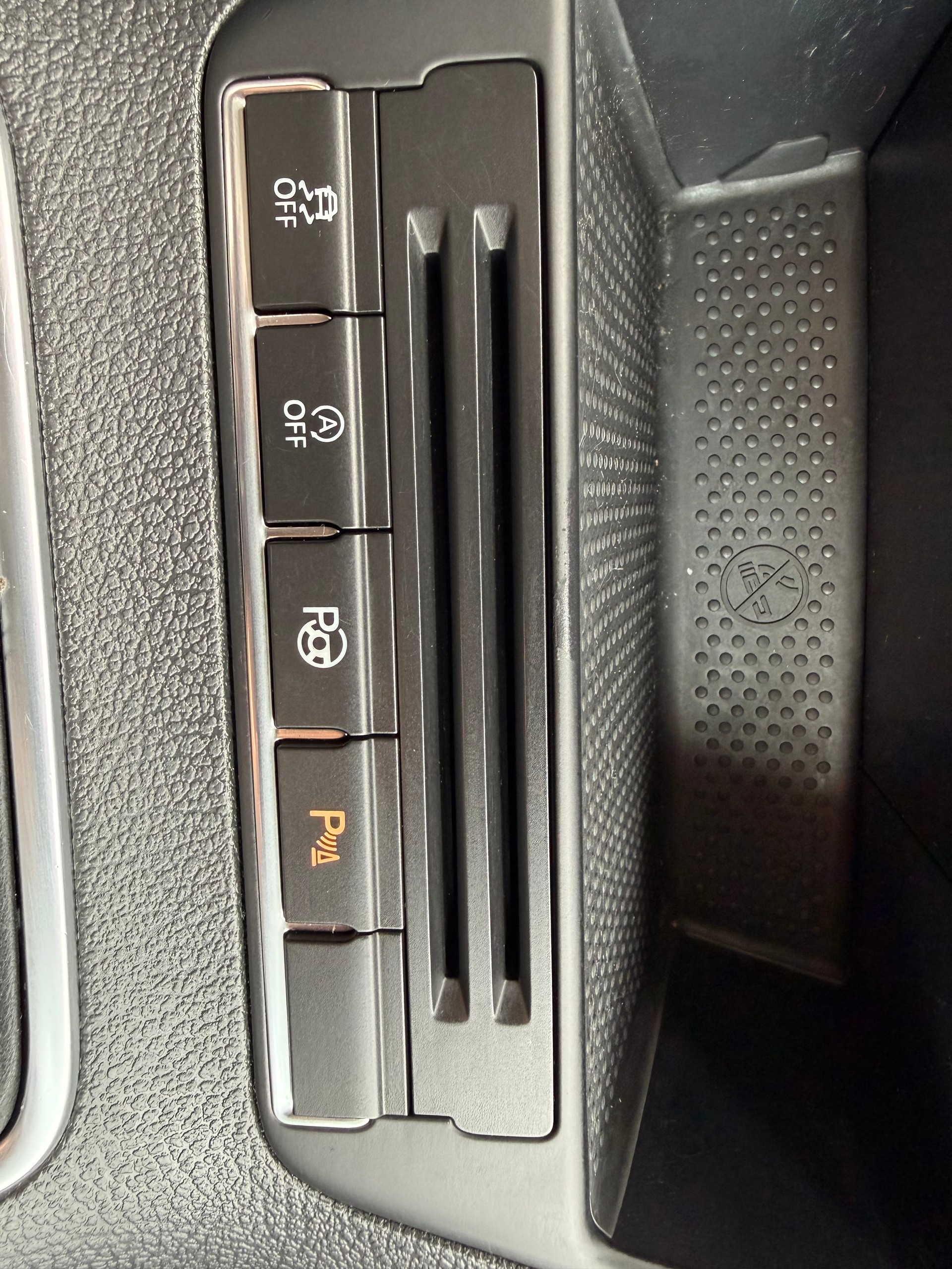 VW Tiguan 1.4 TSI BlueMotion Trend&Fun 4x2-image-11