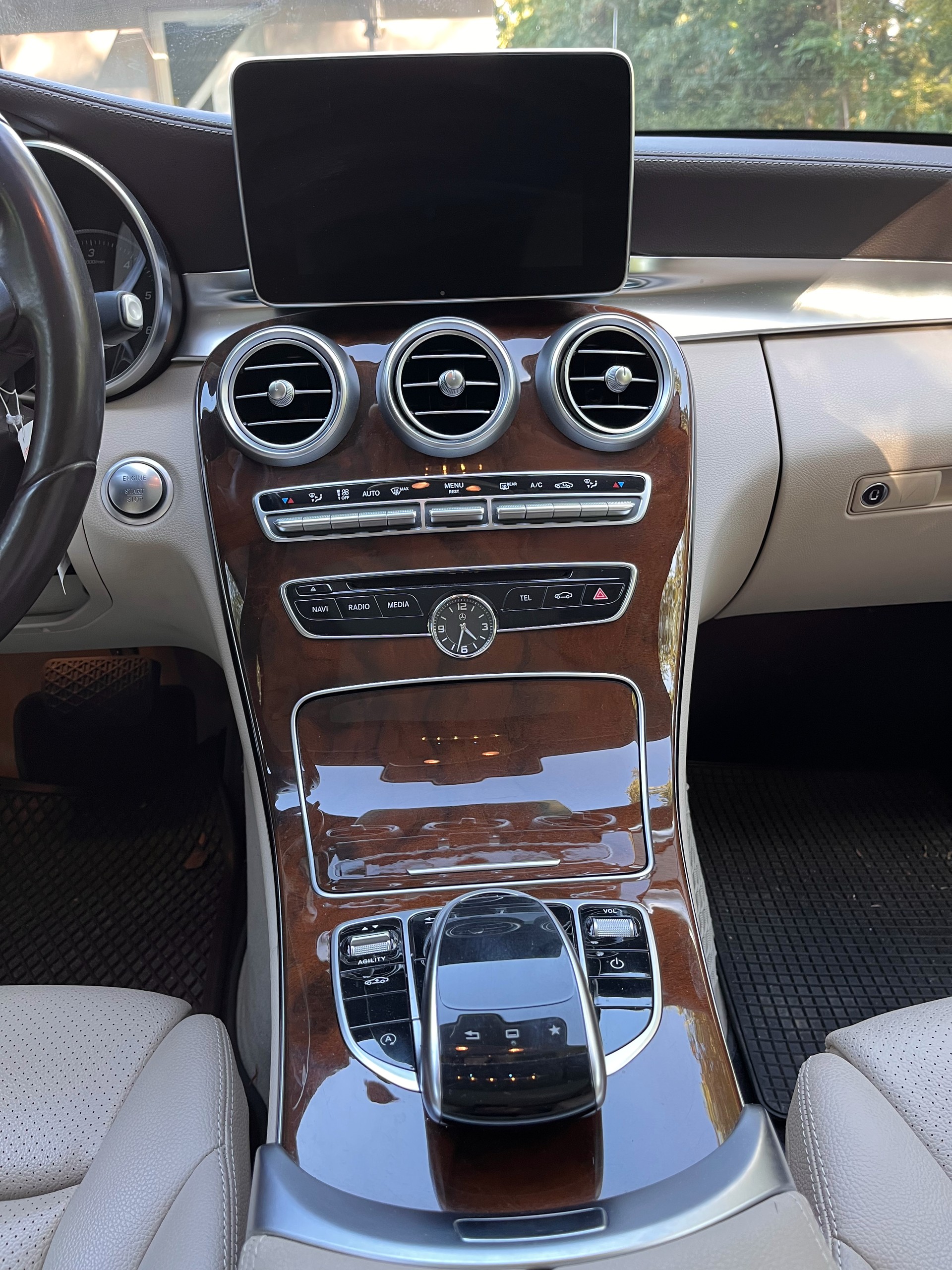 MERCEDES-BENZ C 250 BlueTec Exclusive 4m-image-13