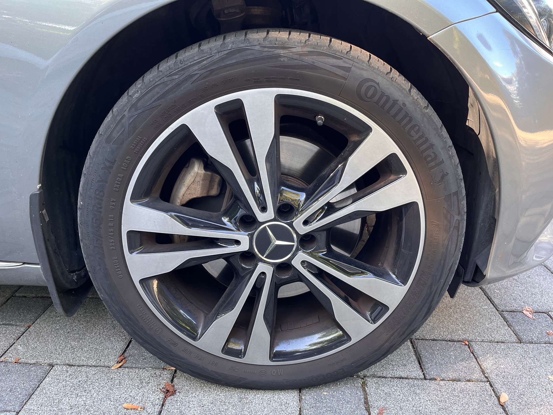 MERCEDES-BENZ C 250 BlueTec Exclusive 4m-image-6