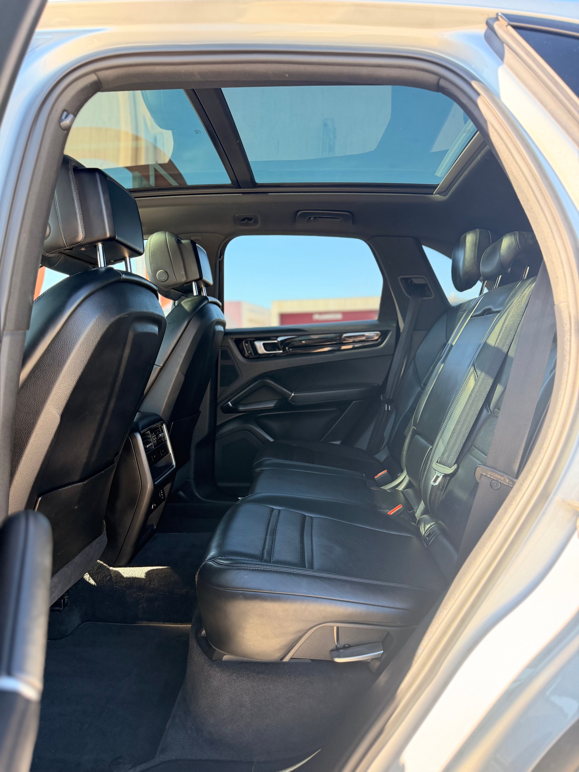 PORSCHE Cayenne S 2.9 V6 Sport Chrono-image-12