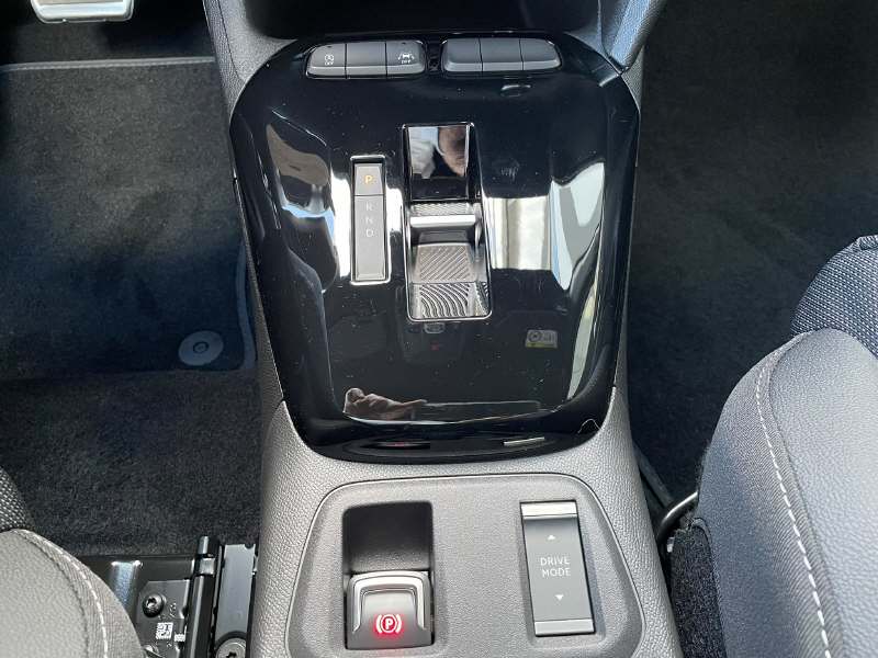 OPEL Corsa 1.2 T Hybrid Viva-image-9