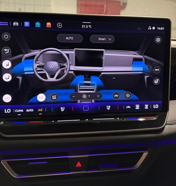 VW 2.0 TSI R-Line DSG 4motion-image-3