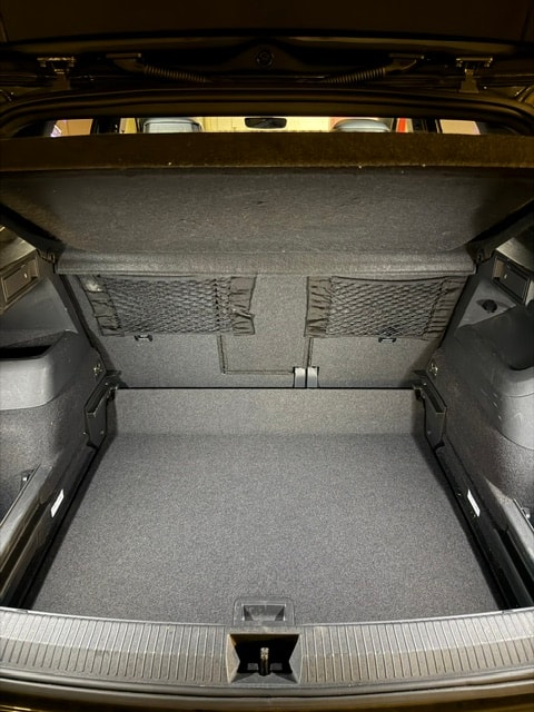 VW 2.0 TSI R-Line DSG 4motion-image-4