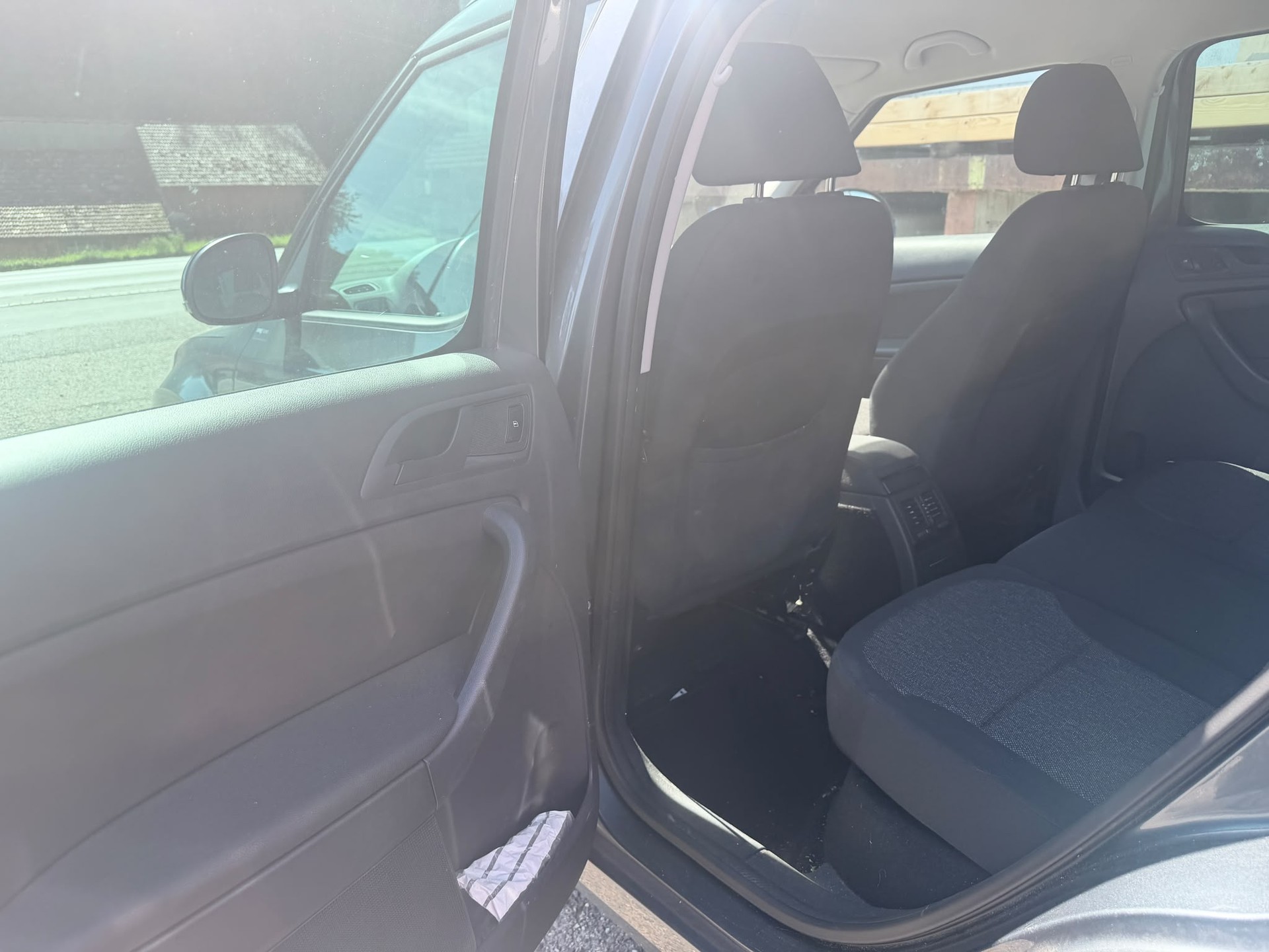 SKODA Yeti 1.8 TSI Active Outdoor 4x4-image-12