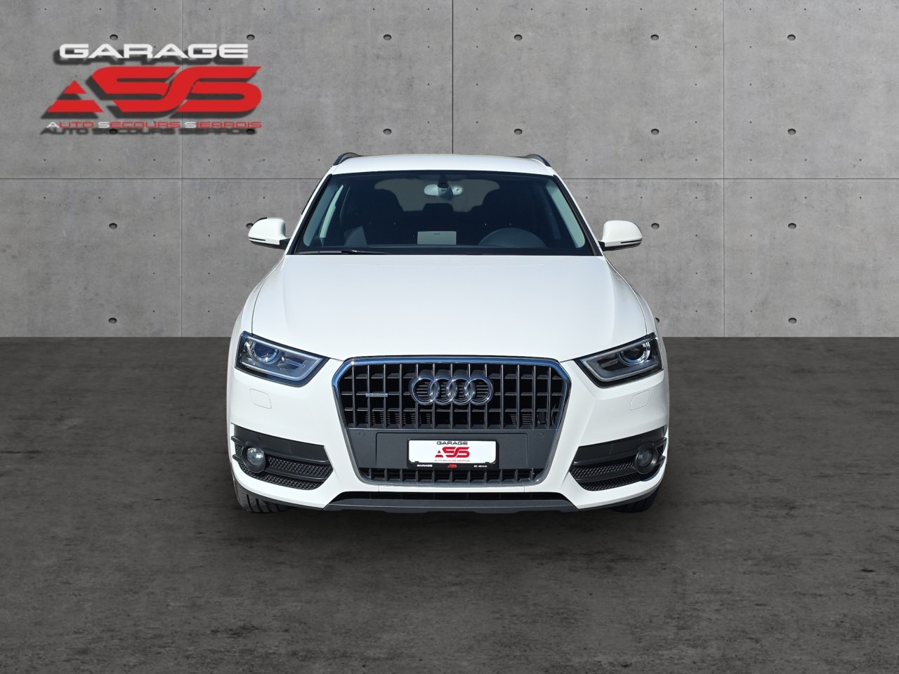 AUDI Q3 2.0 TFSI quattro S-tronic-image-5