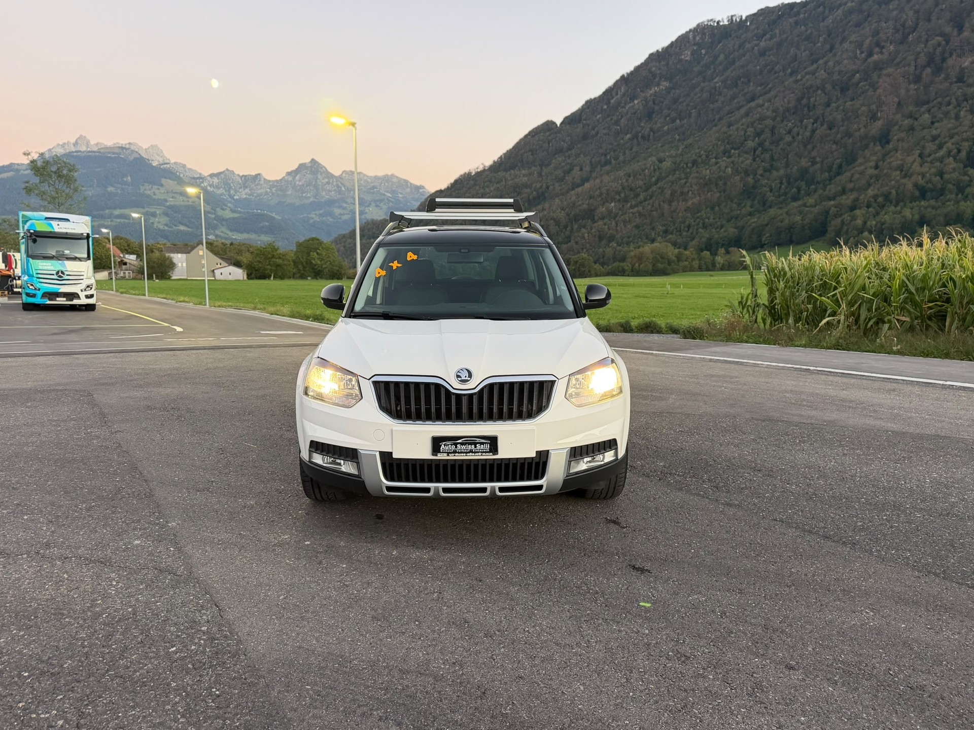 SKODA Yeti 1.8 TSI Monte Carlo 4x4-image-2