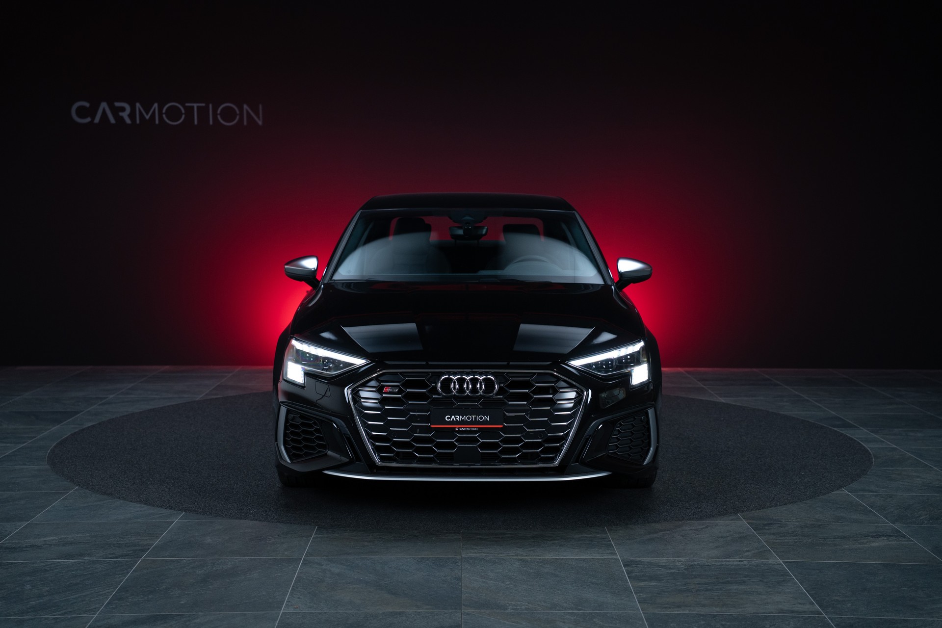 AUDI S3 Limousine 2.0 TFSI quattro S-Tronic / Rückfahrkamera / Ambientebeleuchtung / Tempomat-image-1