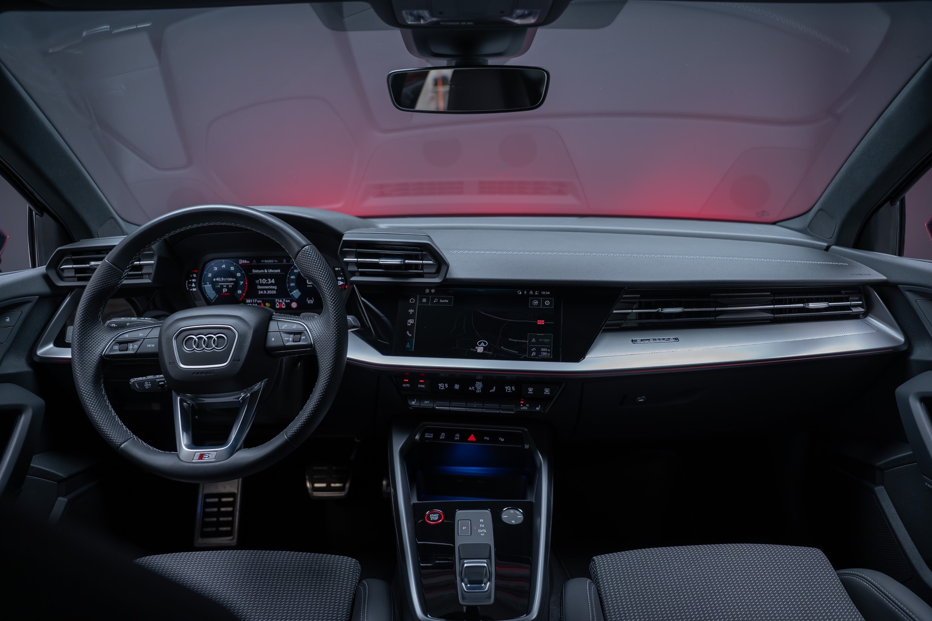 AUDI S3 Limousine 2.0 TFSI quattro S-Tronic / Rückfahrkamera / Ambientebeleuchtung / Tempomat-image-23