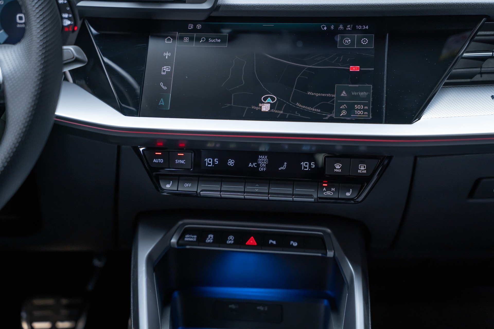 AUDI S3 Limousine 2.0 TFSI quattro S-Tronic / Rückfahrkamera / Ambientebeleuchtung / Tempomat-image-33