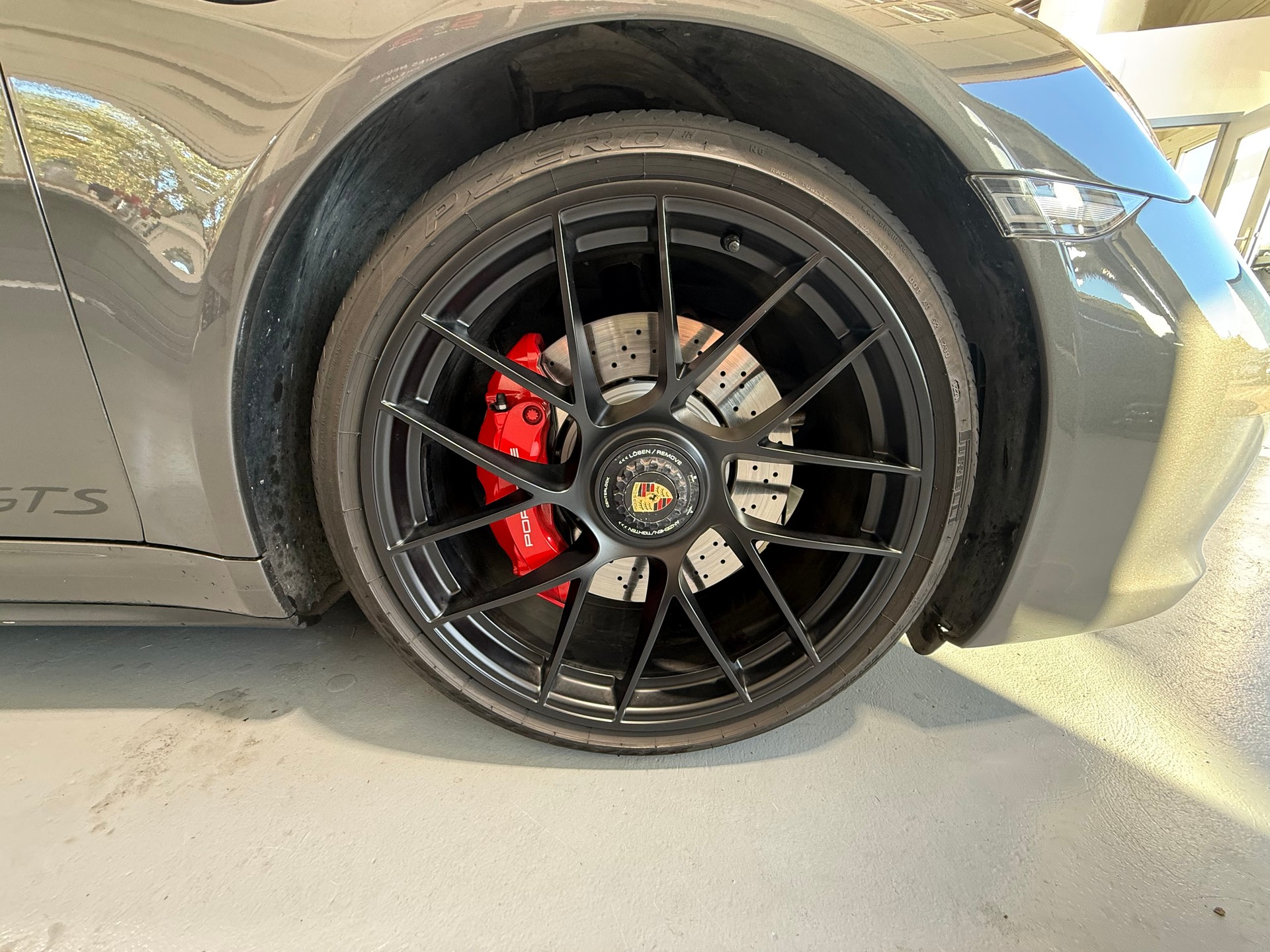 PORSCHE 911 Carrera 4 GTS PDK 991.2.-image-9