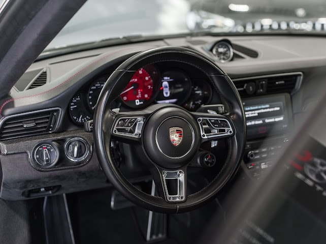 PORSCHE 911 Carrera 4 GTS PDK 991.2.-image-17