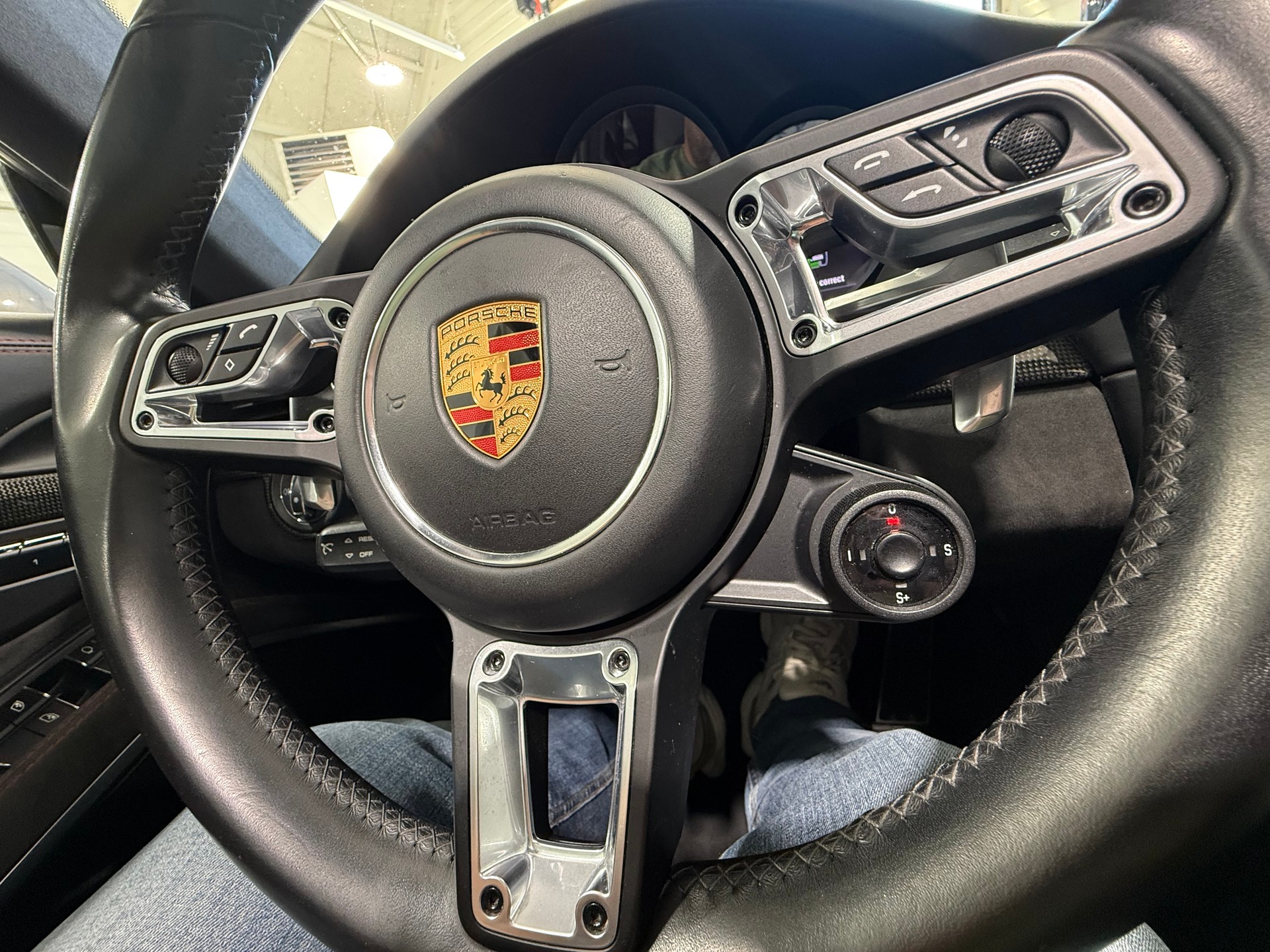 PORSCHE 911 Carrera 4 GTS PDK 991.2.-image-28