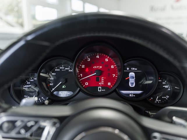 PORSCHE 911 Carrera 4 GTS PDK 991.2.-image-22