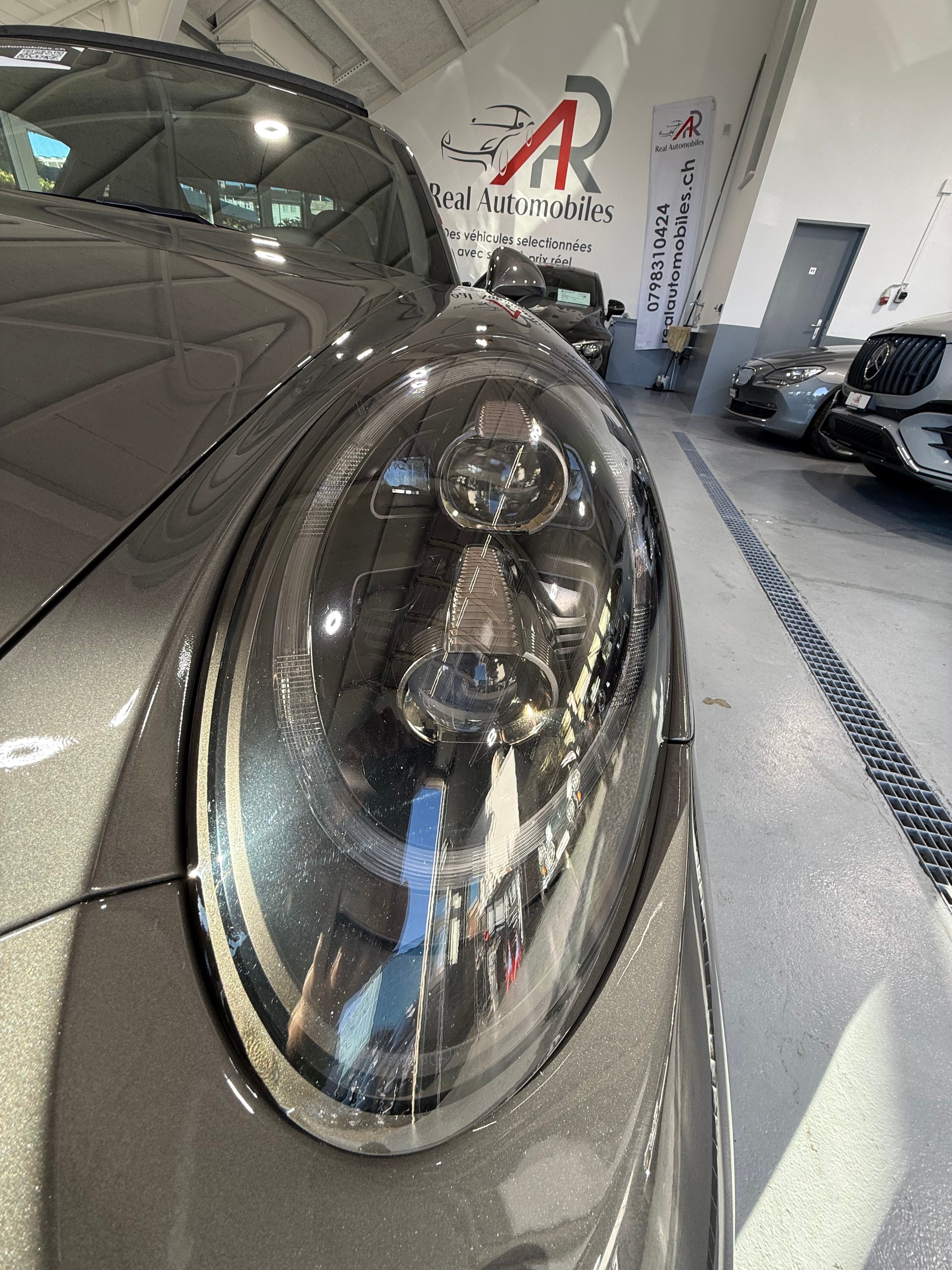 PORSCHE 911 Carrera 4 GTS PDK 991.2.-image-14