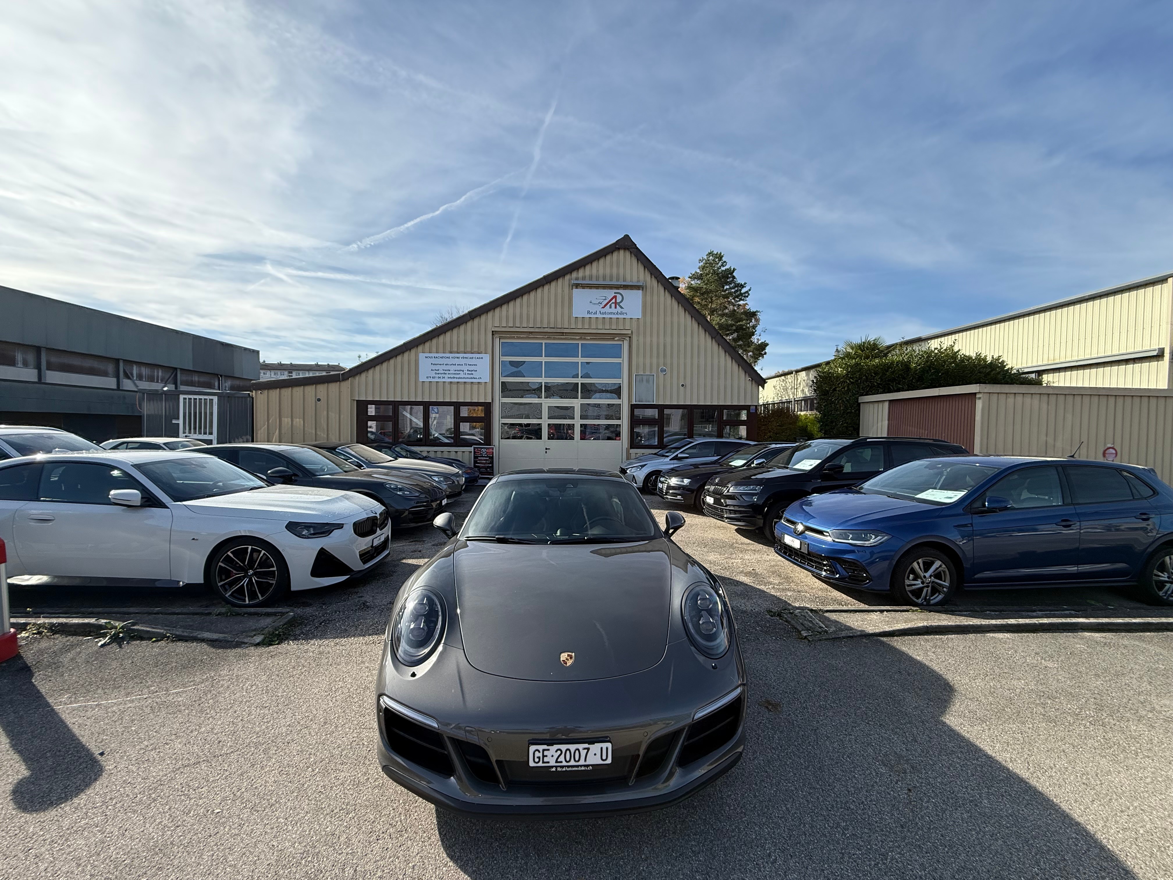 Car photo