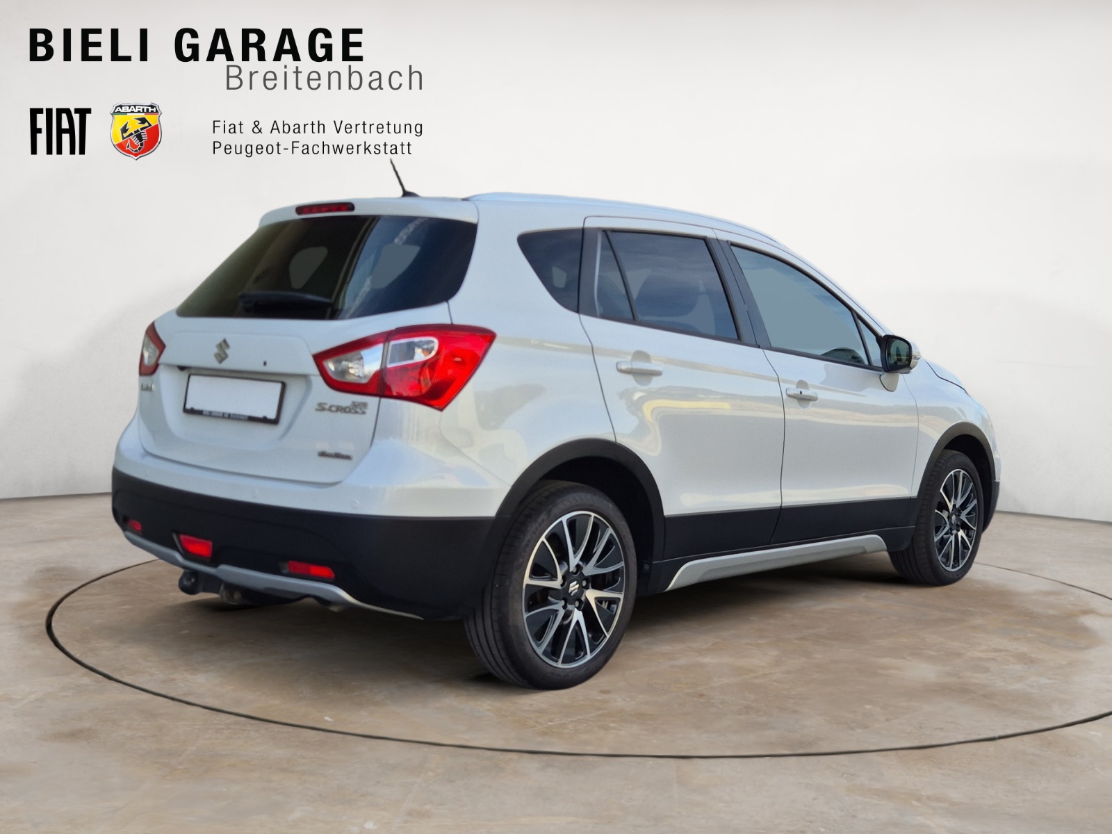 SUZUKI SX4 S-Cross 1.6 TD PizSulai 4WD TCSS-image-3
