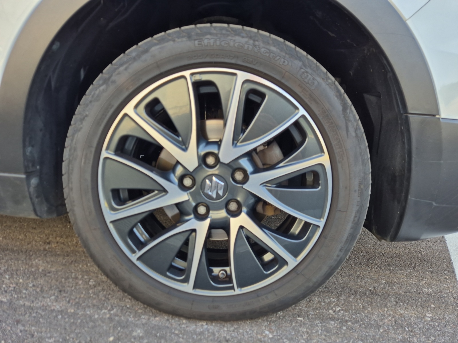 SUZUKI SX4 S-Cross 1.6 TD PizSulai 4WD TCSS-image-11