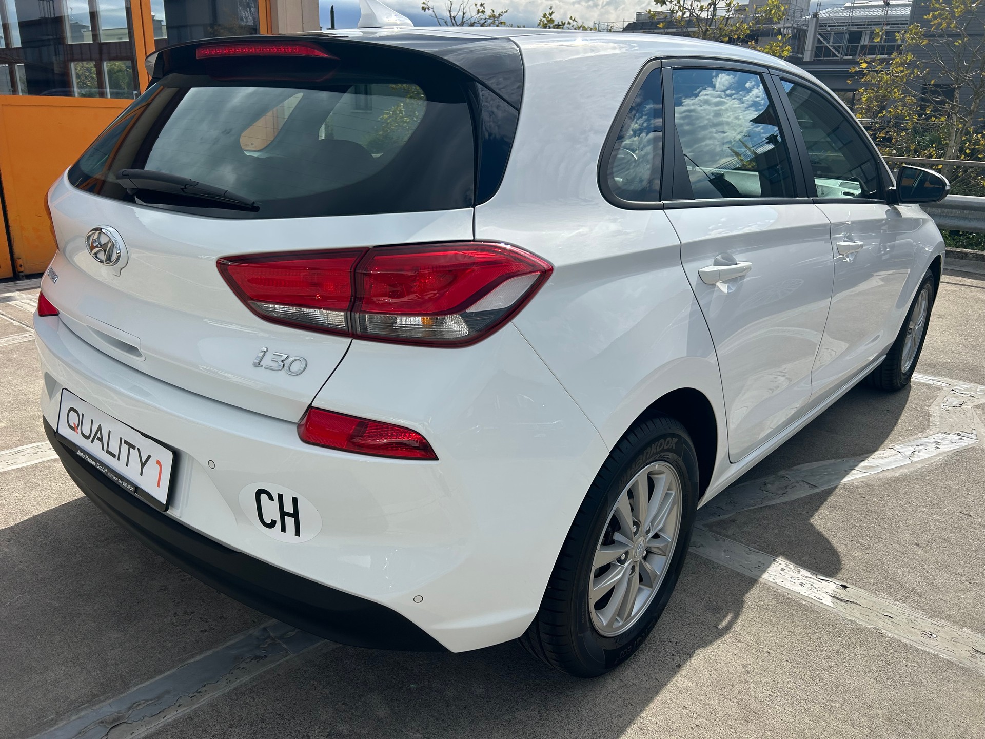 HYUNDAI i30 1.4 T-GDI Origo DCT-image-3