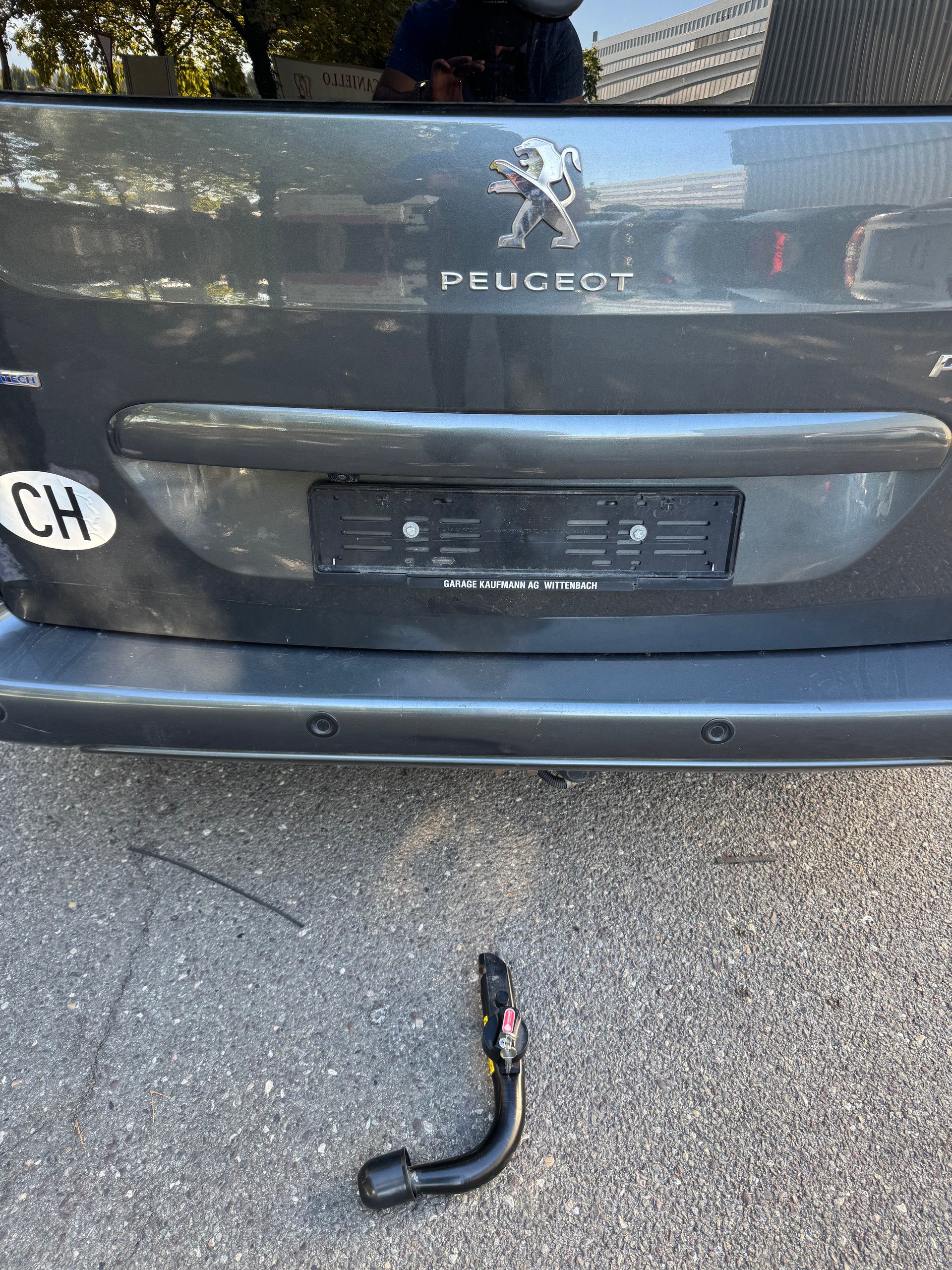 PEUGEOT Partner 1.2 PureTech Allure-image-14