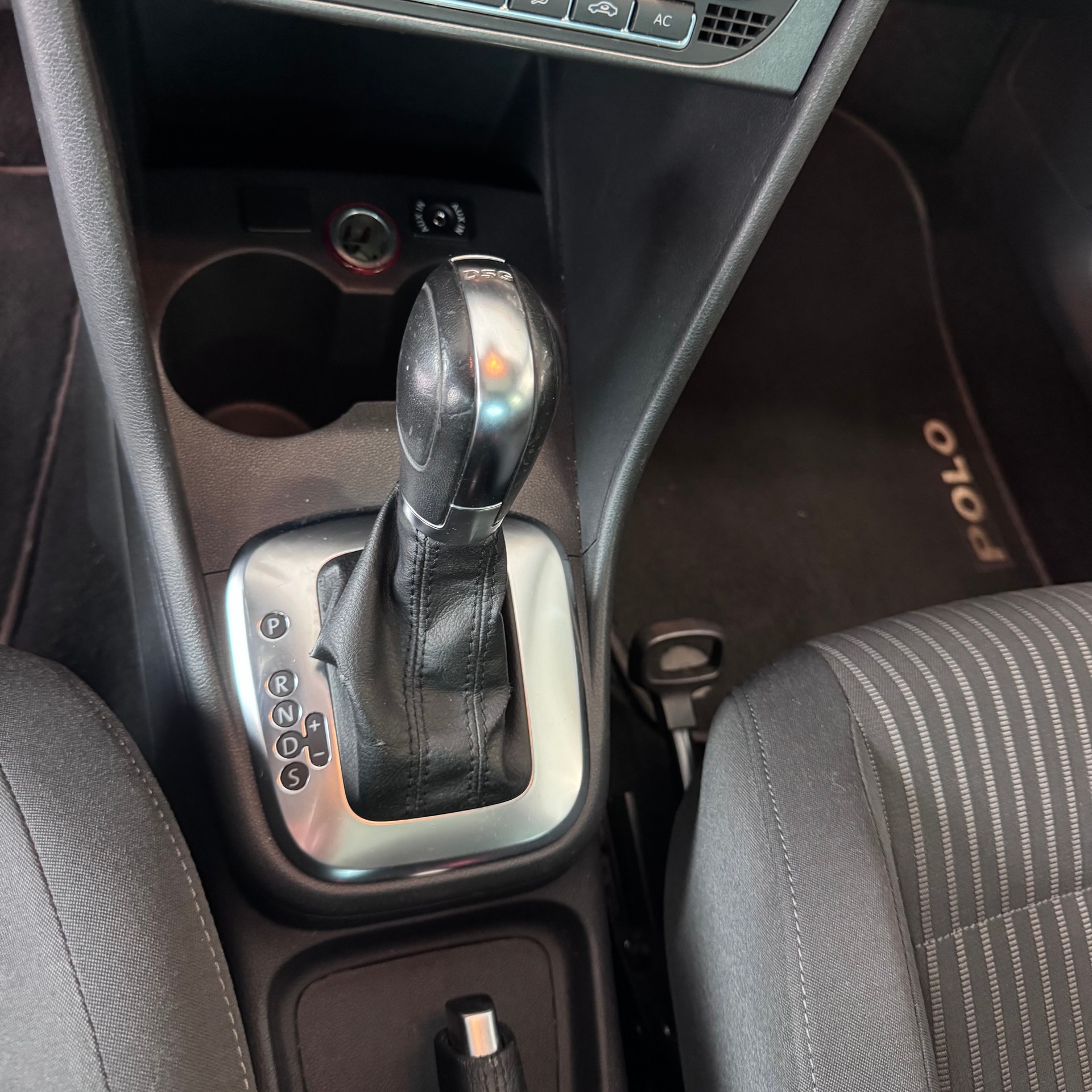 VW Polo 1.2 TSI Comfortline DSG-image-13