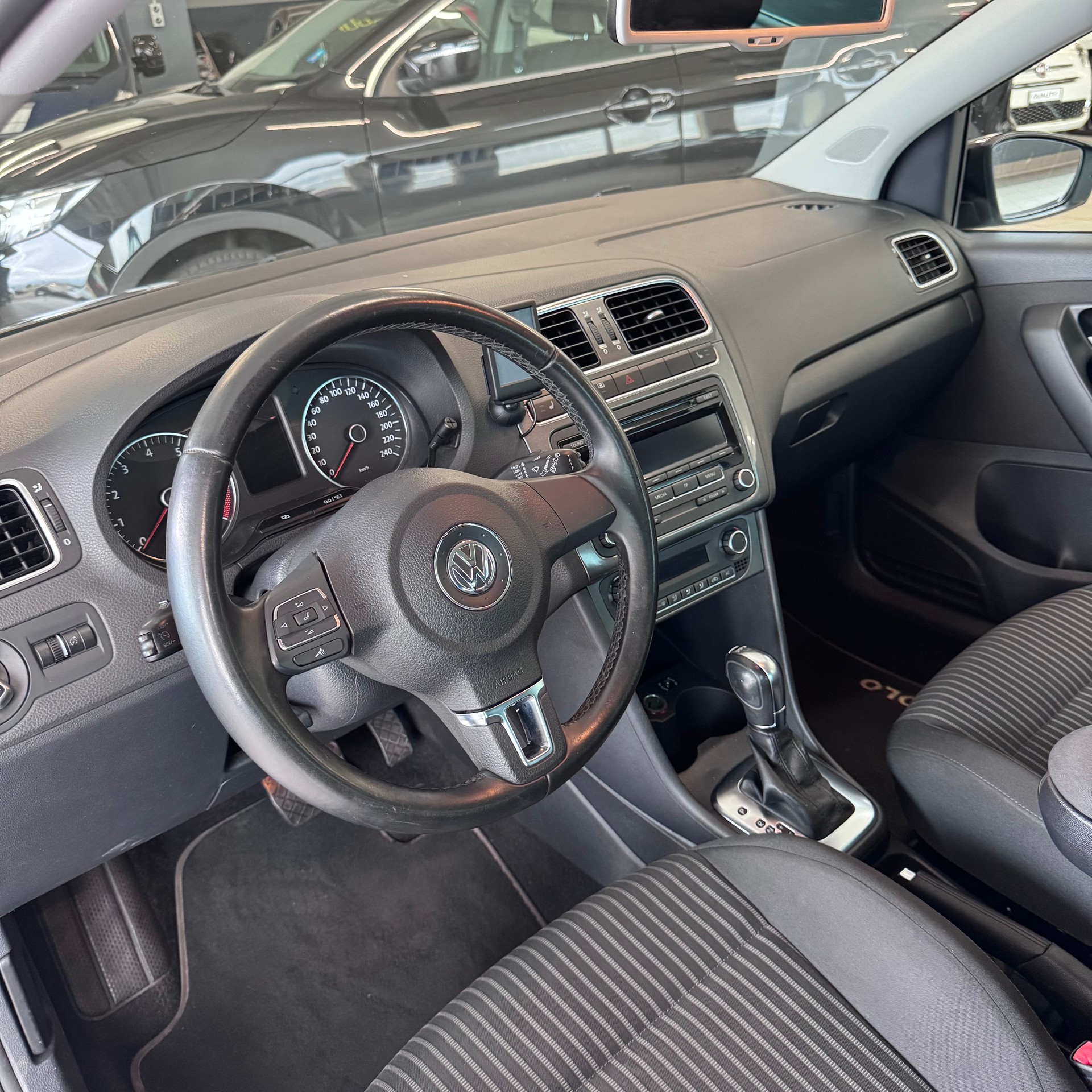 VW Polo 1.2 TSI Comfortline DSG-image-9