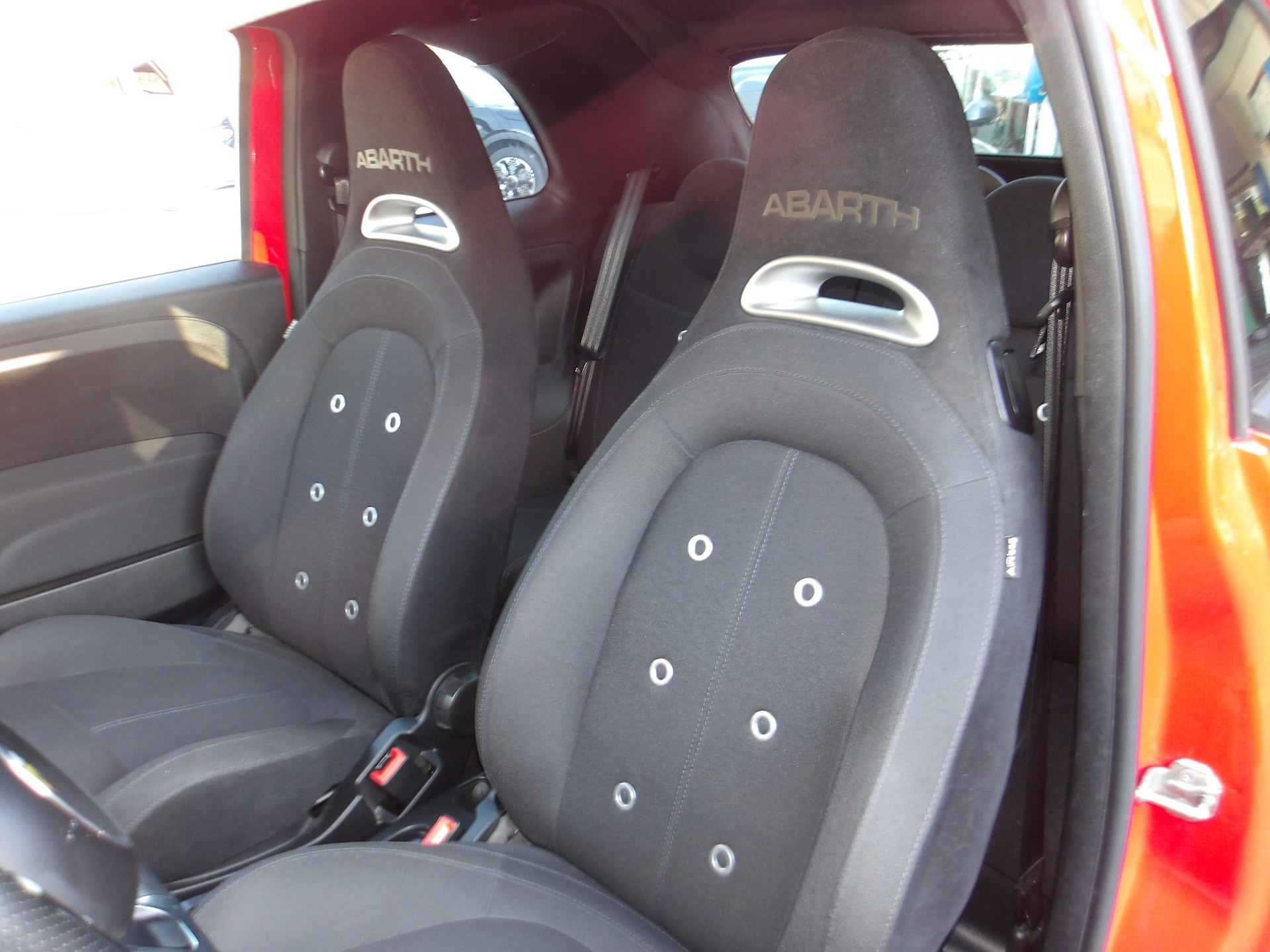 FIAT 595C 1.4 16V Turbo Abarth-image-7